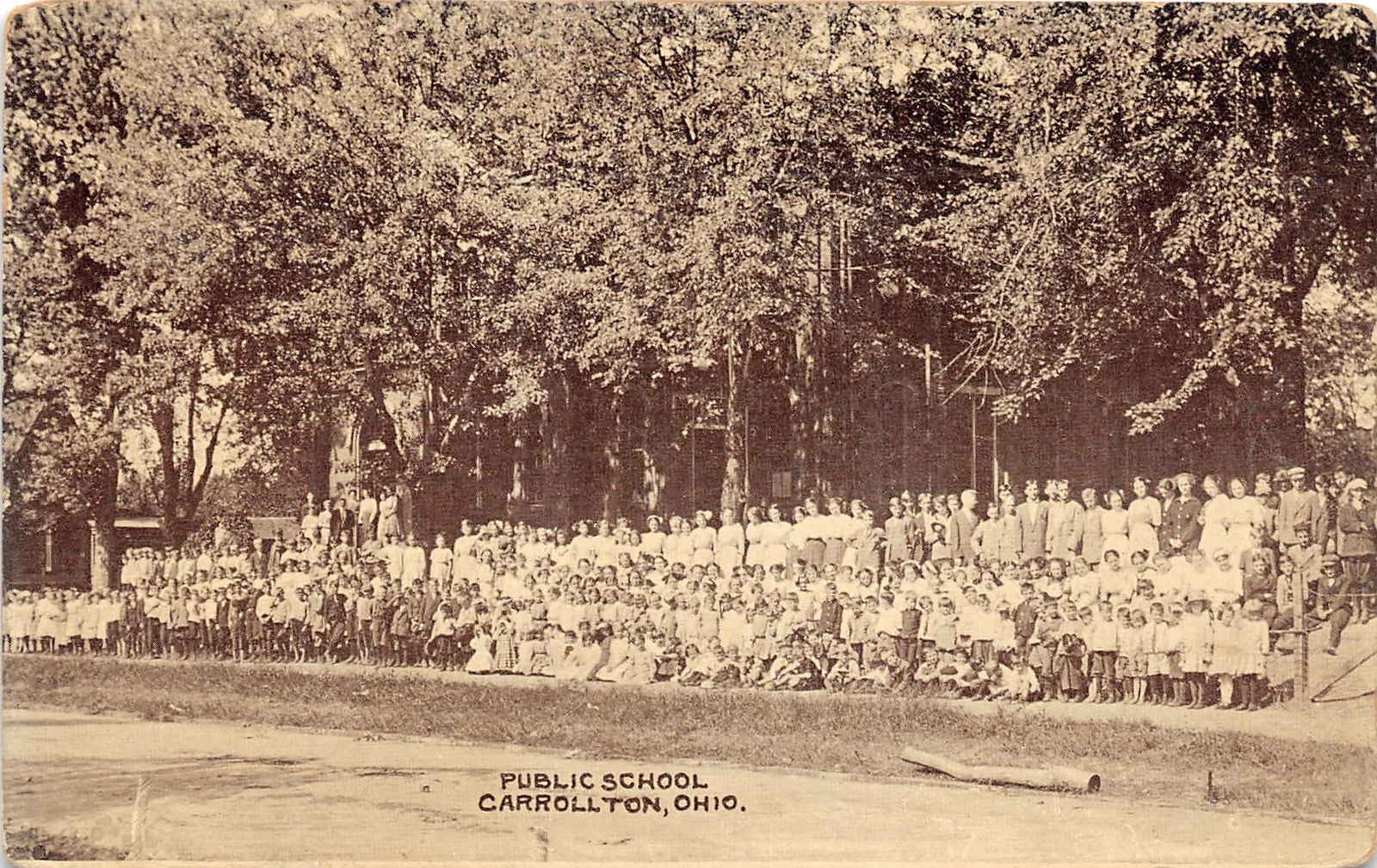 E87/ Carrollton Ohio Postcard Carroll County c1910 Public School Students 14