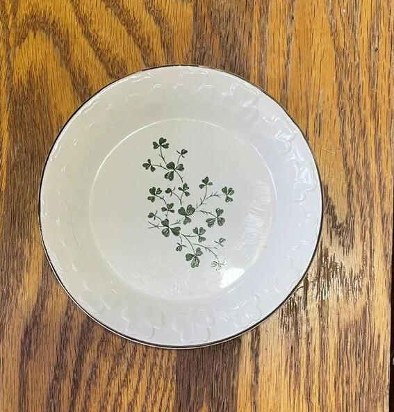 CARRIGDHOUN Pottery Irish Shamrock Plate Cork Ireland Clover Trinket Dish