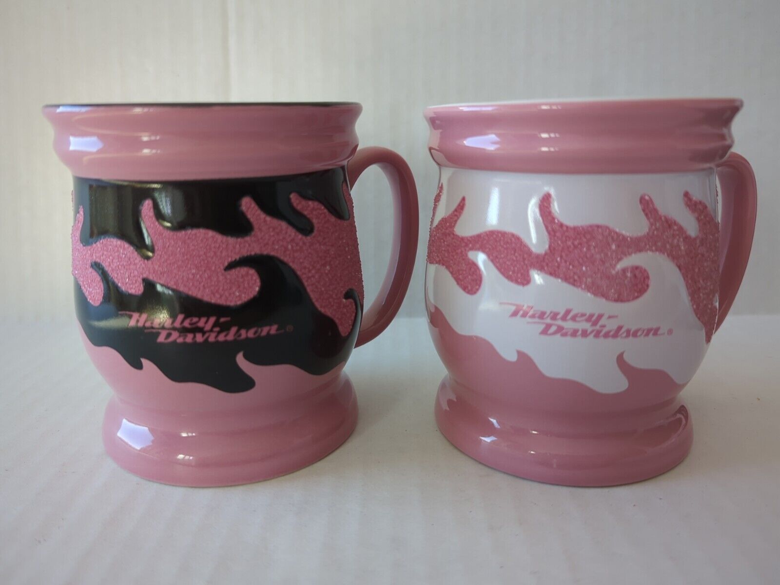 (2) HARLEY DAVIDSON Coffee Mugs Official Product Pink Black White Flames Glitter