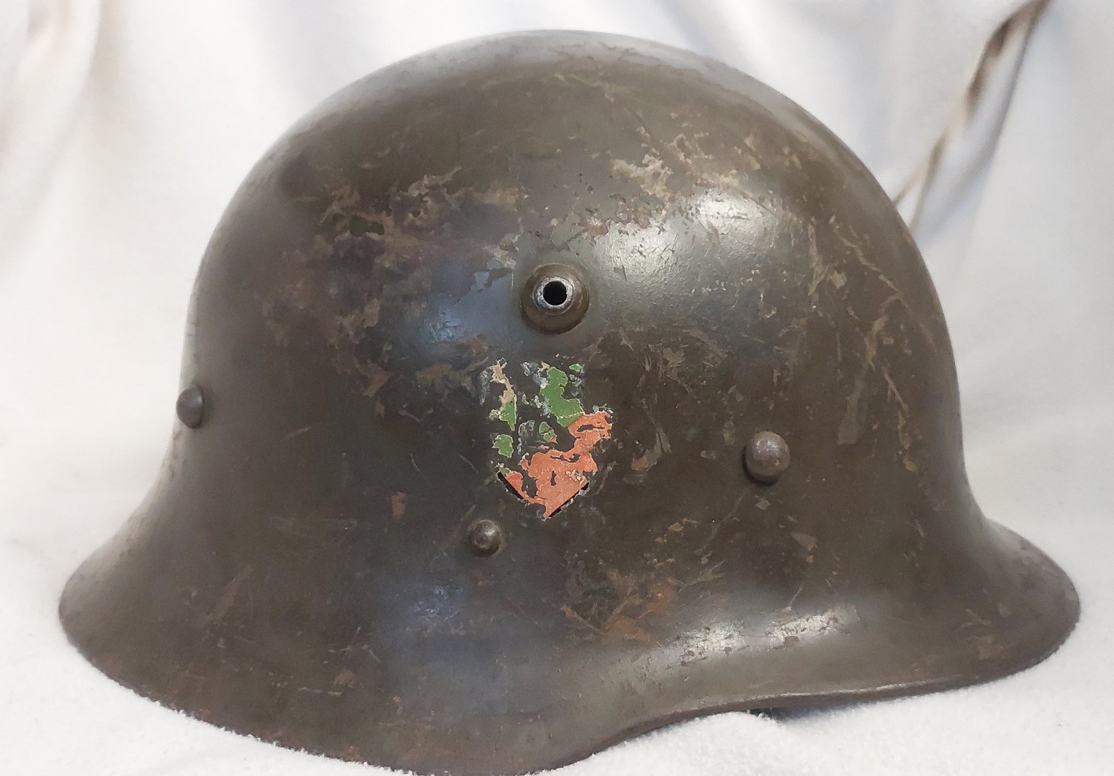 Bulgarian M36A helmet Bulgarian M36A helmet