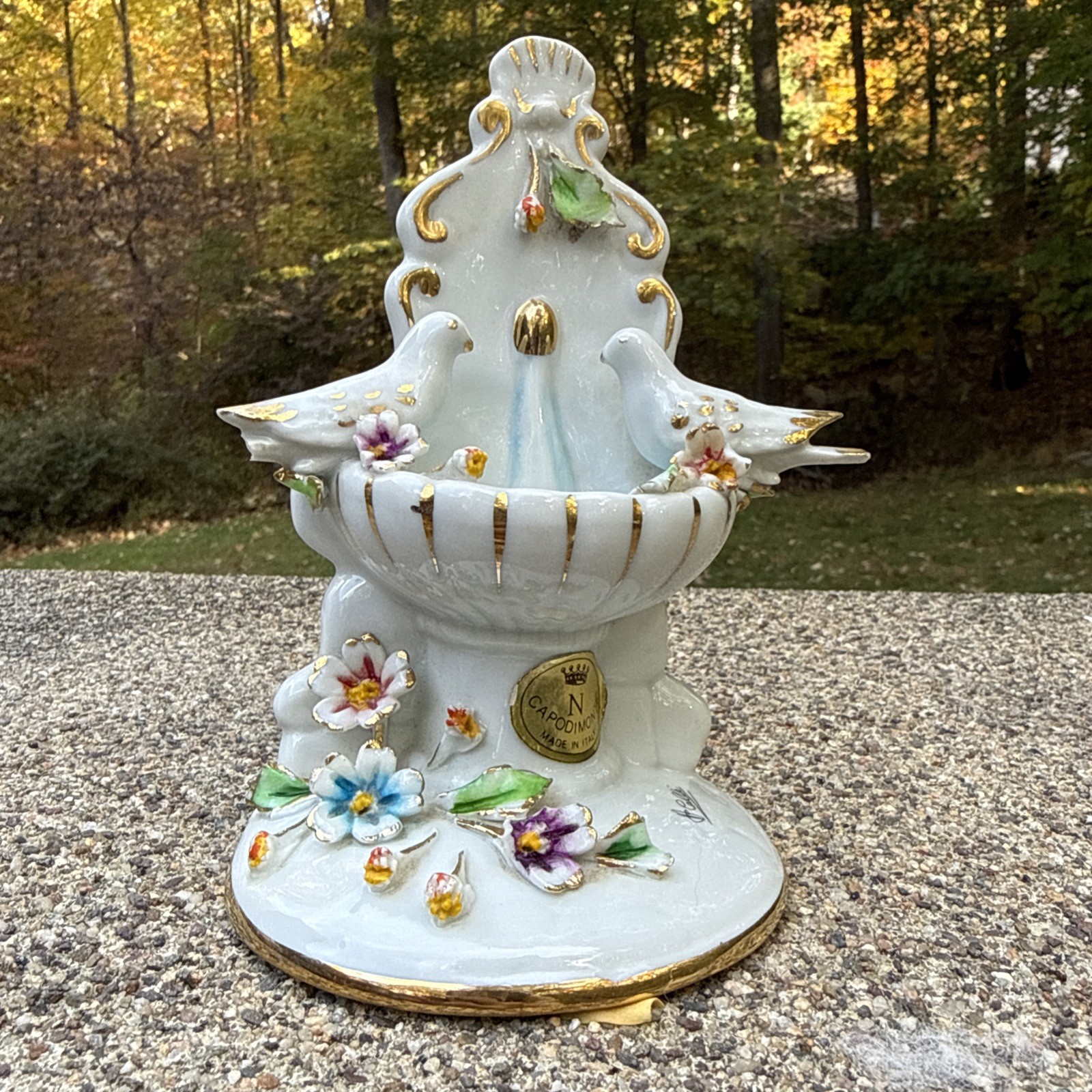 VTG Capodimonte, Italy Porcelain Doves/Birds, Fountain & Flowers- Signed Calle
