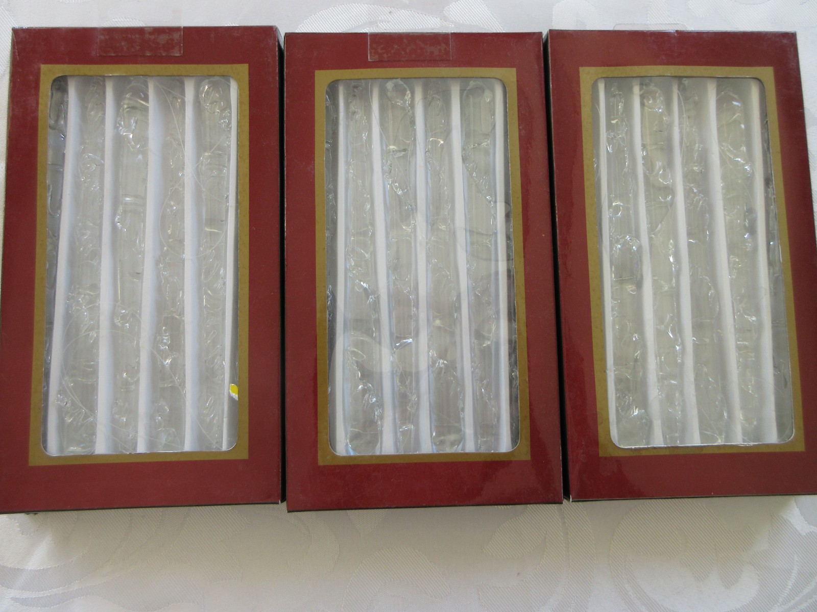 VTG Winward SOLID Glass Icicles ORNAMENTS, 8 VTG Winward SOLID Glass Icicles ORNAMENTS, 8