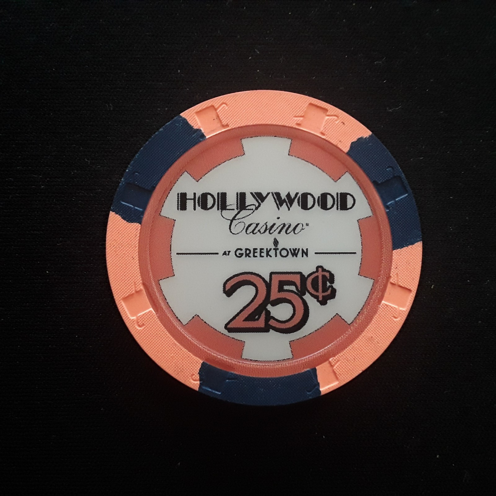 HOLLYWOOD AT GREEKTOWN 25¢ 25 CENTS CASINO CHIP DETROIT MI MICHIGAN ****UNC**** HOLLYWOOD AT GREEKTOWN 25¢ 25 CENTS CASINO CHIP DETROIT MI MICHIGAN ****UNC****