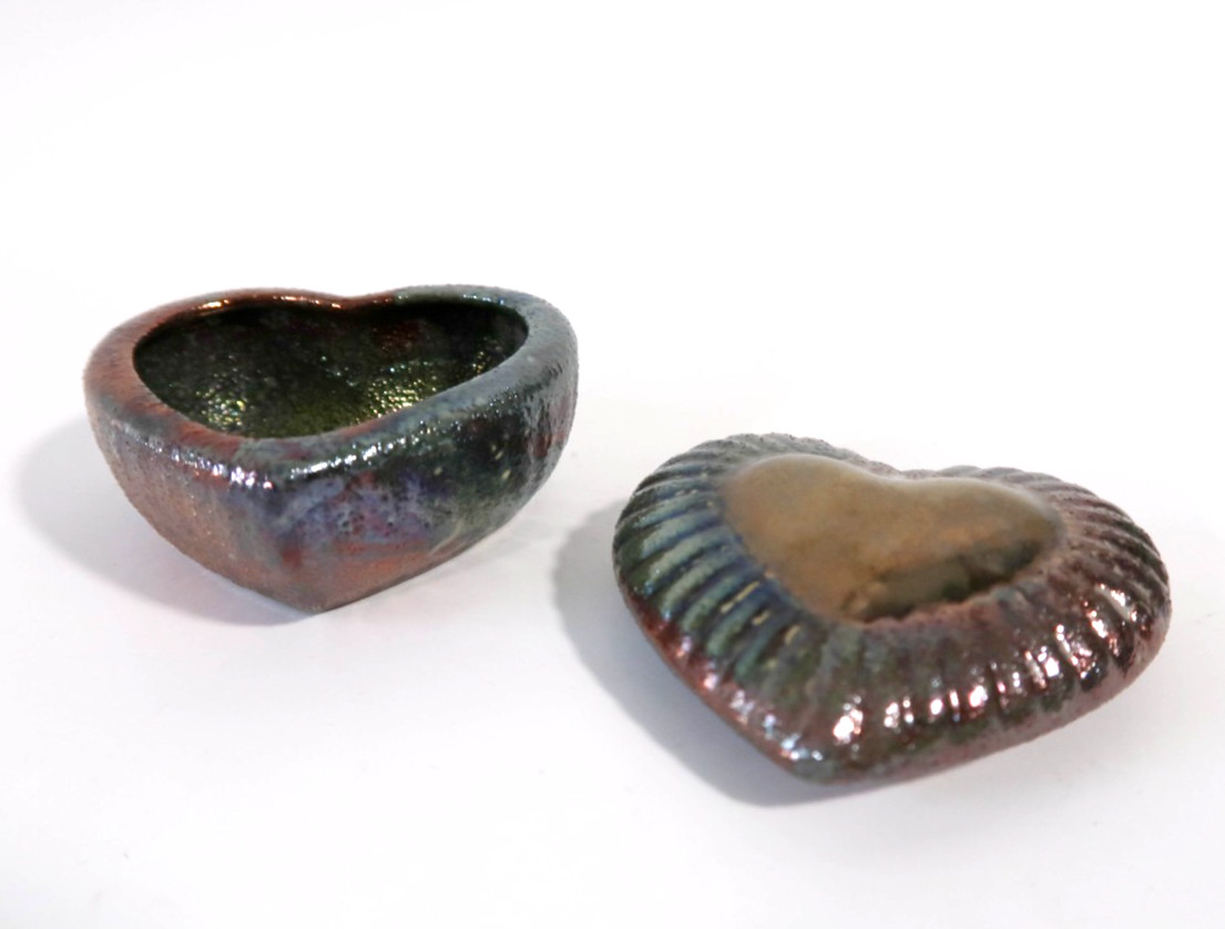 Signed Joyce E Furney Raku Heart Box Metallic Copper Luster Glaze Mini Pottery