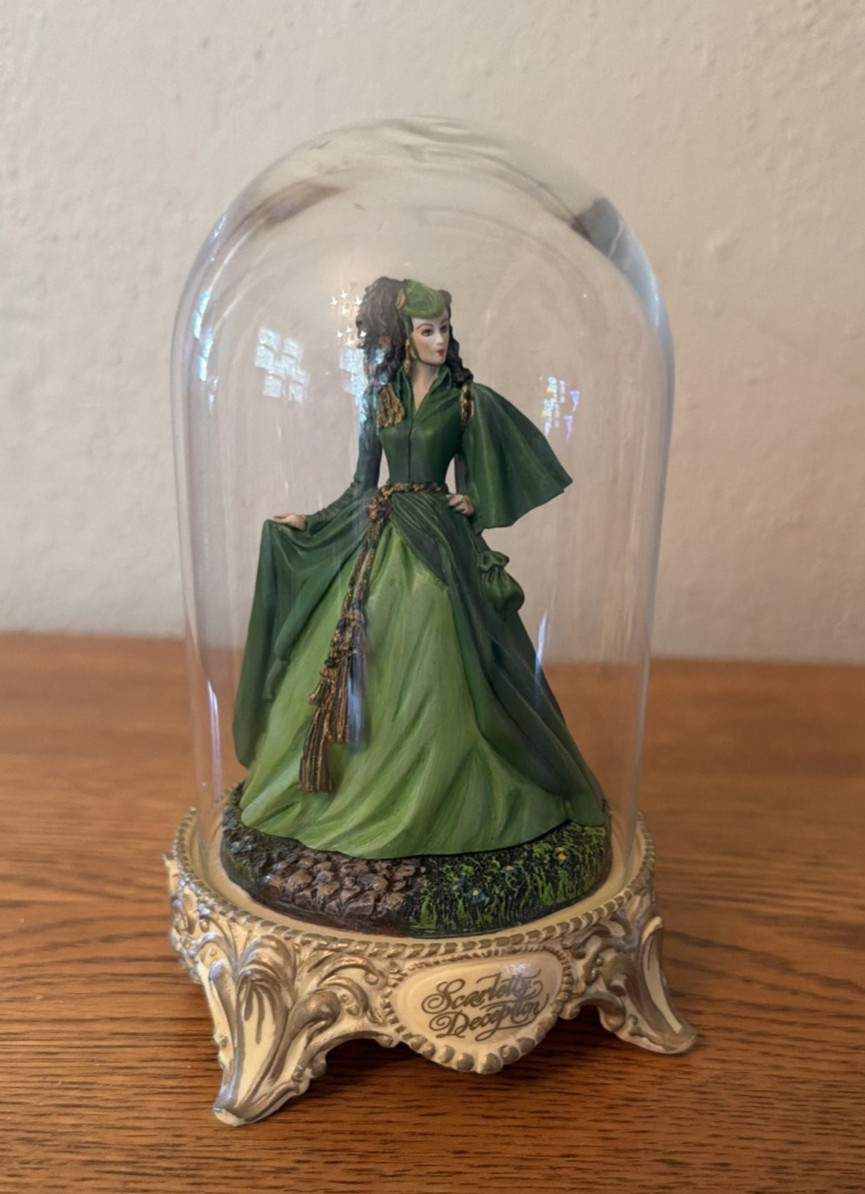 1993 Franklin Mint Gone With the Wind Scarlett’s Deception Glass Dome Figurine 