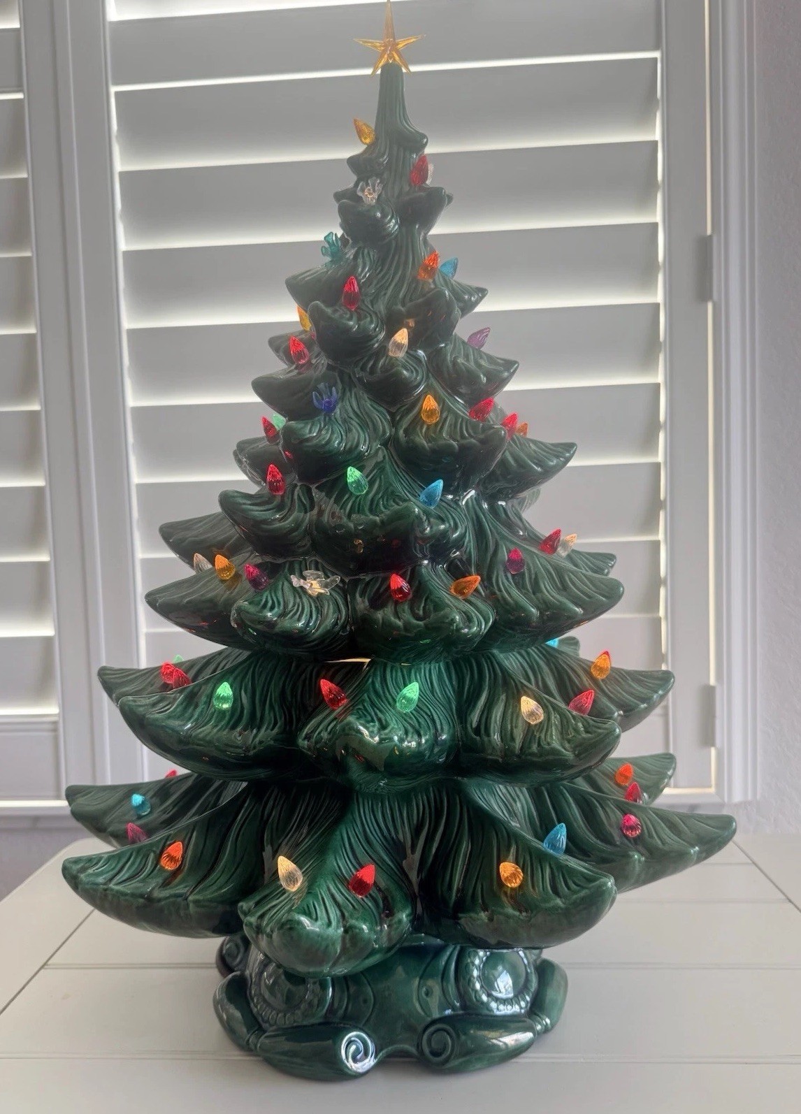 Vintage 70s Green Ceramic Christmas Tree Atlantic Mold Lights w Base HUGE 24’