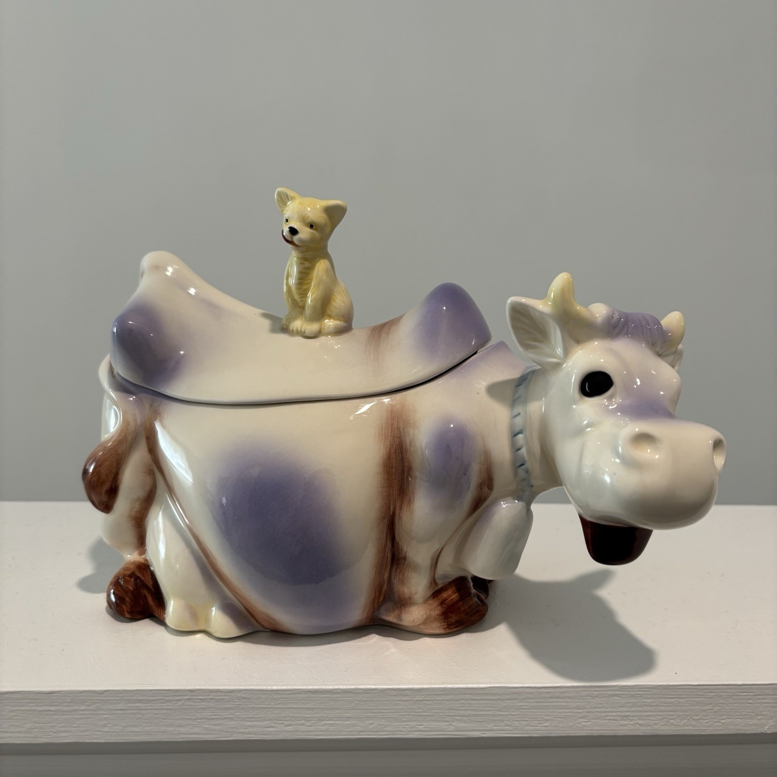 2004 American Retro Purple Cow Cookie Jar Winking Kitten Lid McCoy Reproduction