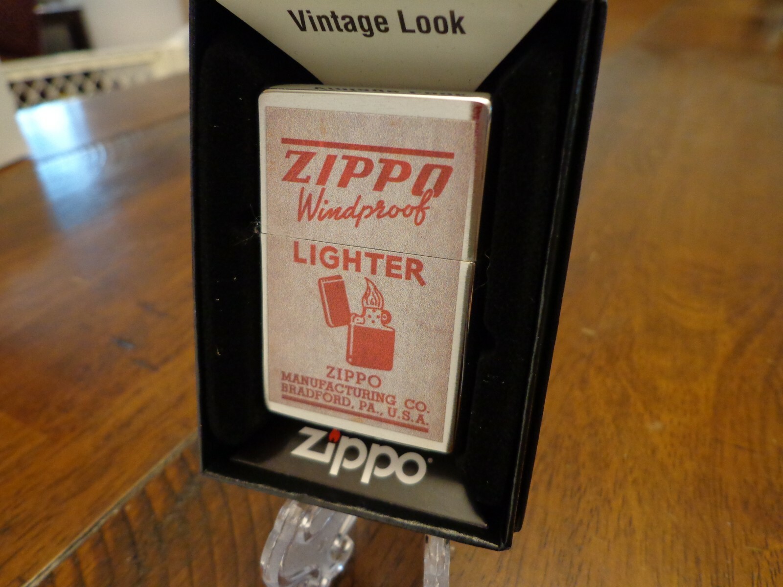 VINTAGE LOOK ZIPPO WWII BOX DESIGN ZIPPO LIGHTER MINT IN BOX