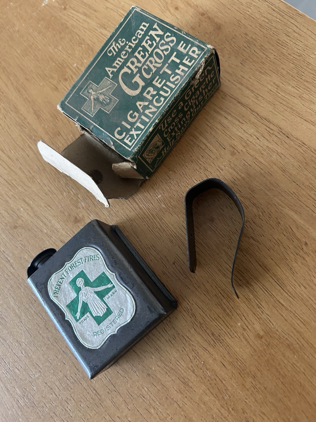 1920s/30s American Green Cross Prevent Forest Fires Cigarette Extinguisher + box