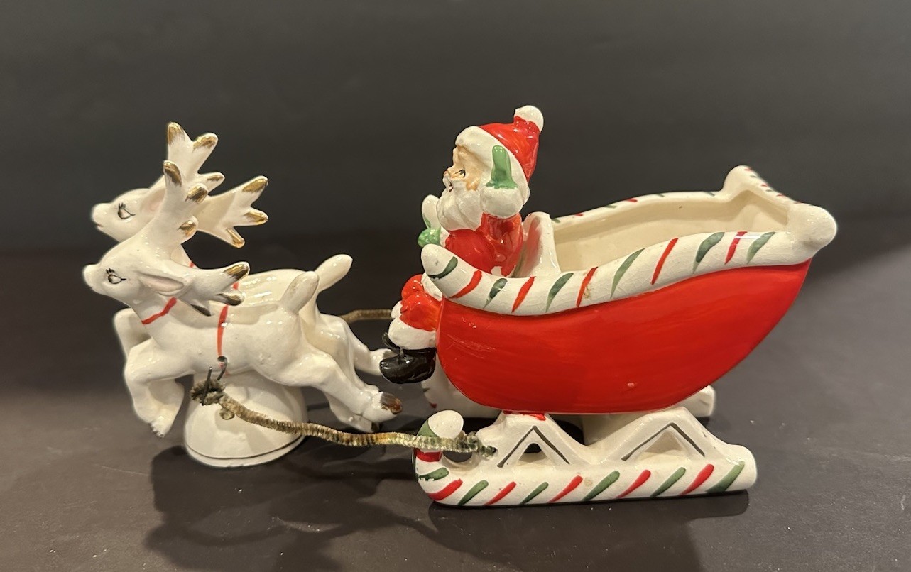 Vintage Ceramic Santa Sleigh and White Reindeers Very Rare Christmas Japan Vintage Ceramic Santa Sleigh and White Reindeers Very Rare Christmas Japan