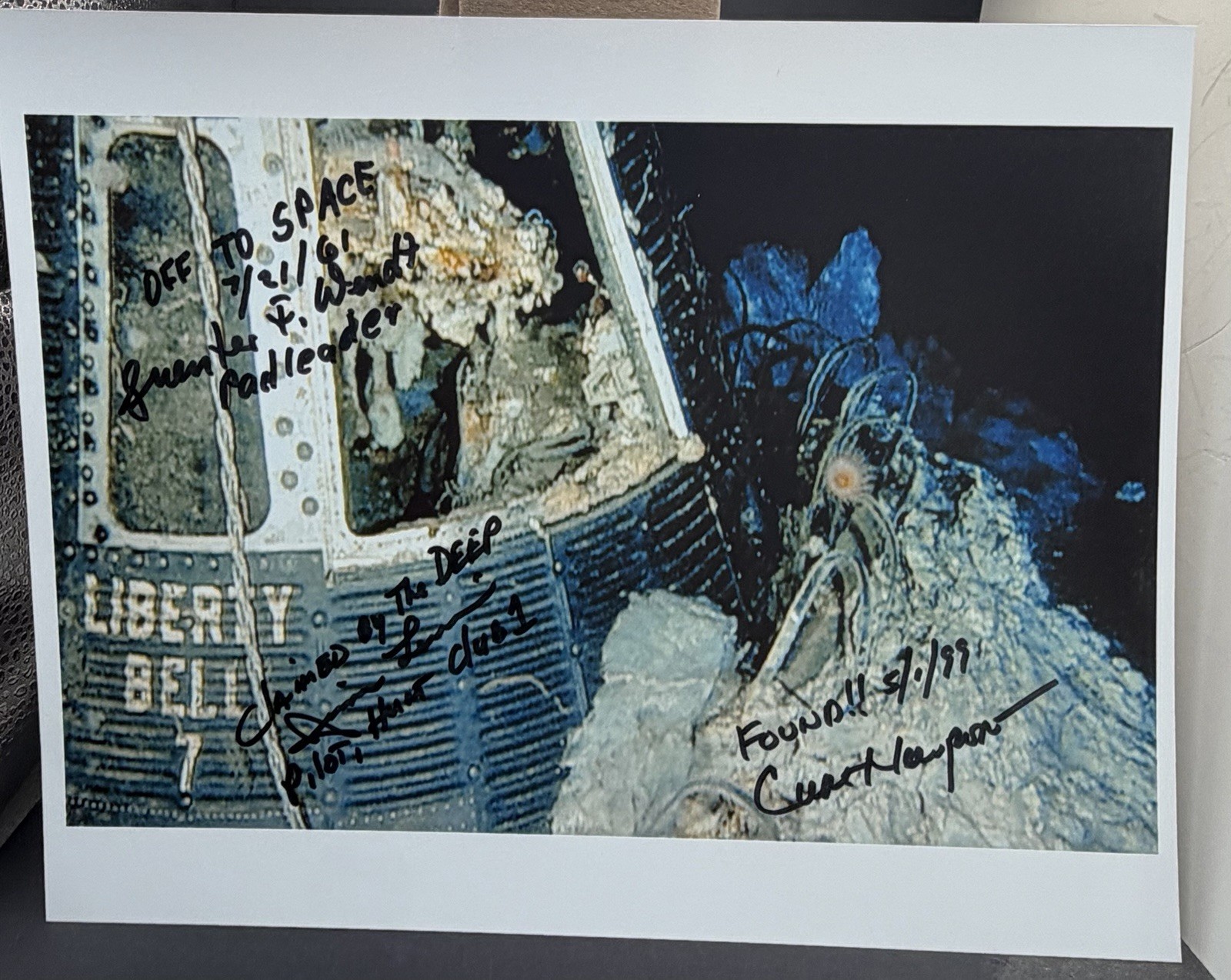 LIBERTY BELL 7 RECOVERY SIGNED PHOTOGRAPH LIBERTY BELL 7 RECOVERY SIGNED PHOTOGRAPH