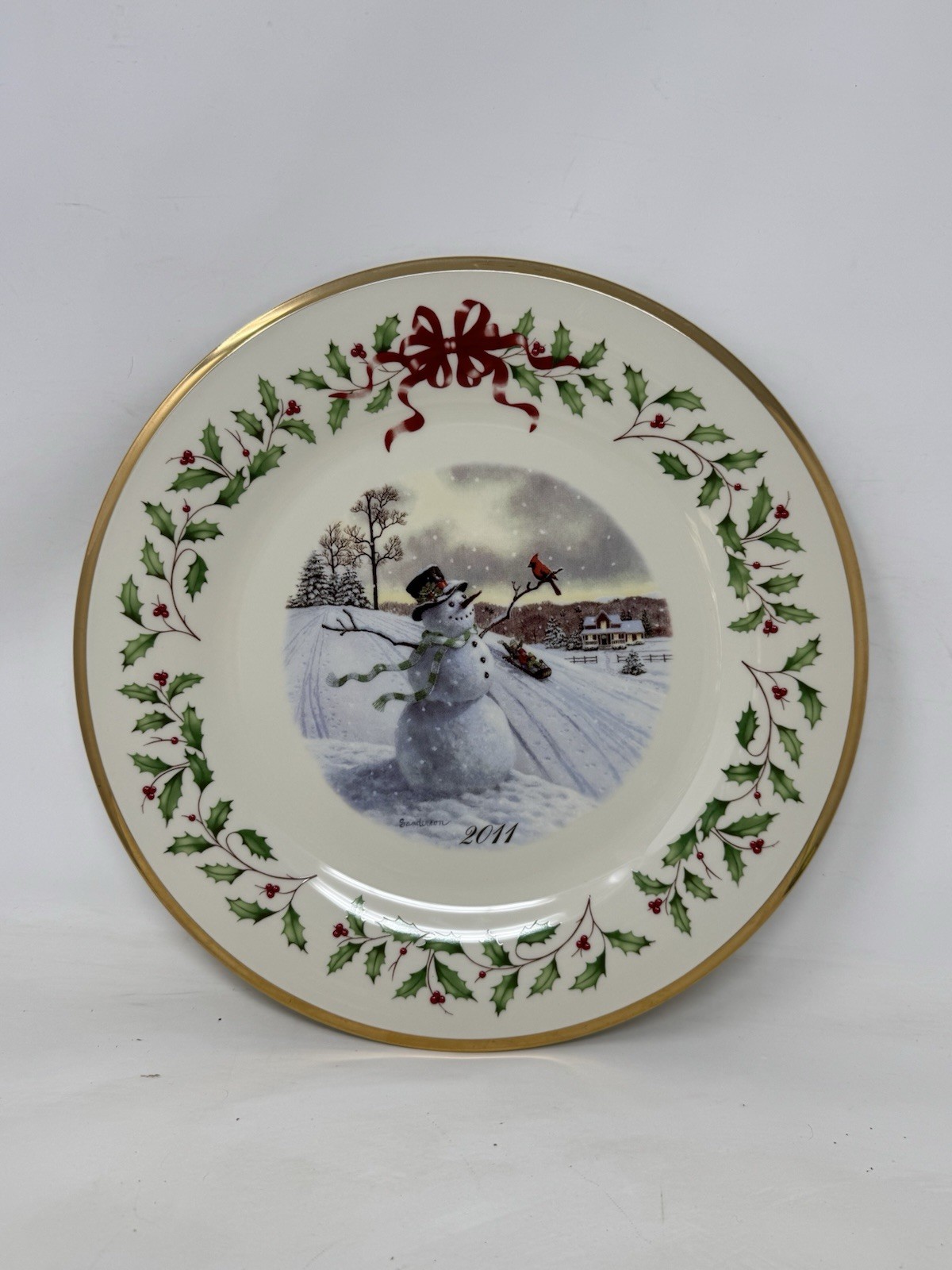 Lenox Holiday Annual holiday Christmas plates Limited Edition 2011 a504-k MINT Lenox Holiday Annual holiday Christmas plates Limited Edition 2011 a504-k MINT
