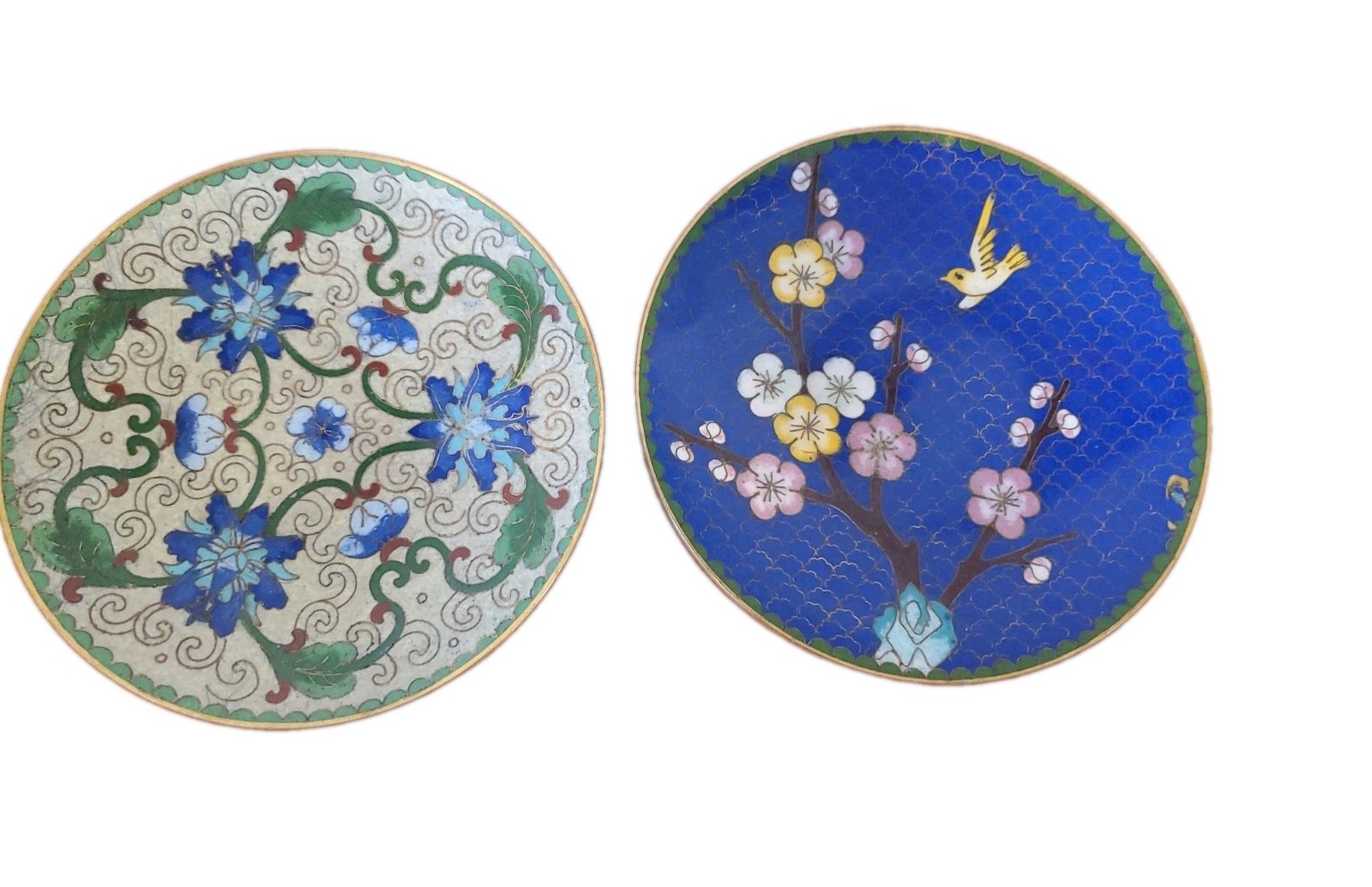 2 Pretty Vintage Chinese Cloisonne Flowers Bird Plate Gold Trim 5” 2 Pretty Vintage Chinese Cloisonne Flowers Bird Plate Gold Trim 5”