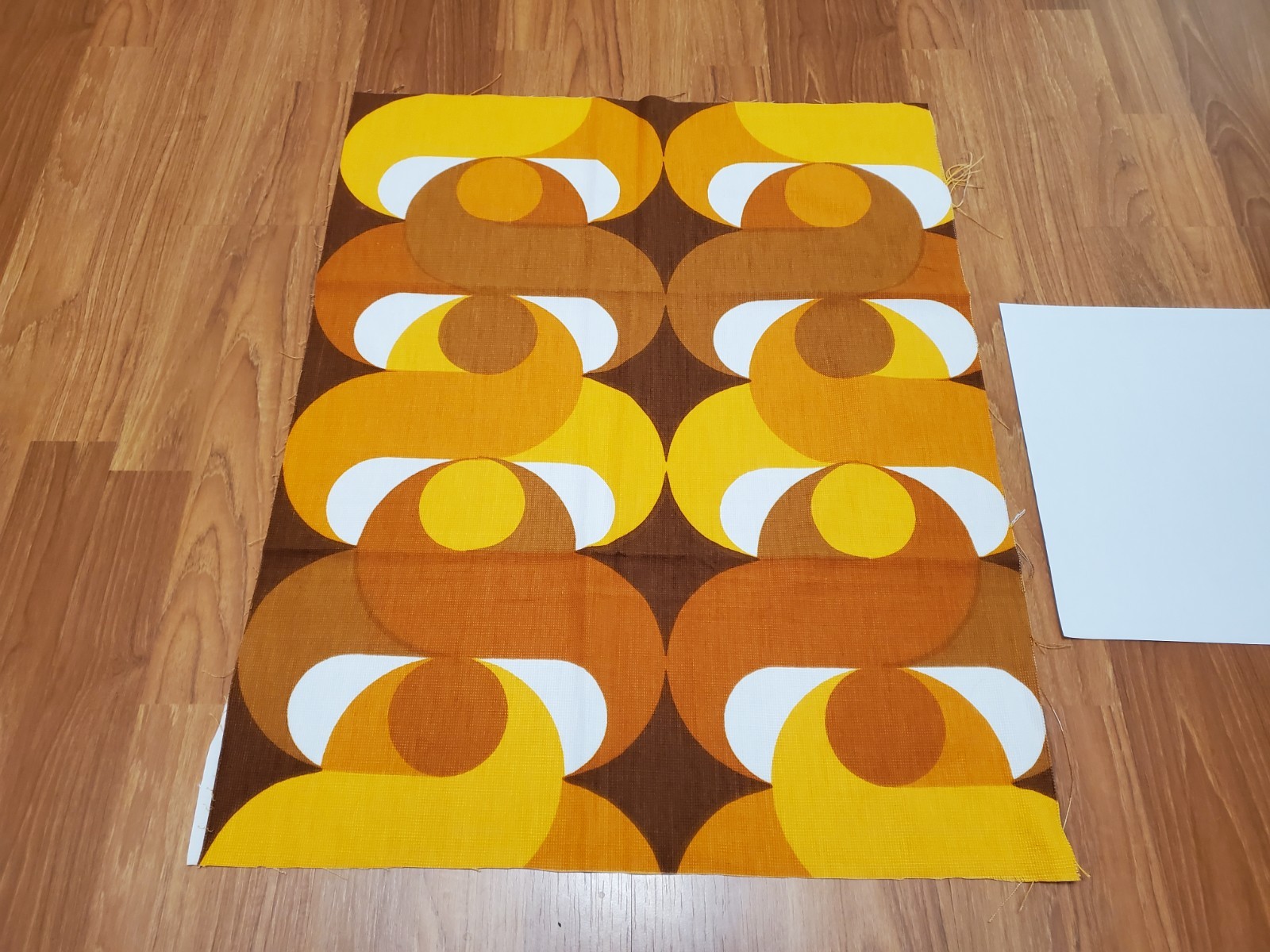 Awesome RARE Vintage Mid Century retro 70s Yel Tan Circle Twist Drop fabric WOW Awesome RARE Vintage Mid Century retro 70s Yel Tan Circle Twist Drop fabric WOW