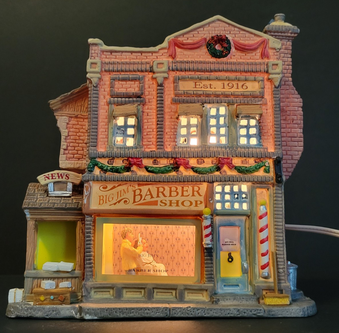 Lemax Christmas Holiday Village Big Jim\'s Barber Shop 75648 Hair Stylist *READ* Lemax Christmas Holiday Village Big Jim\'s Barber Shop 75648 Hair Stylist *READ*