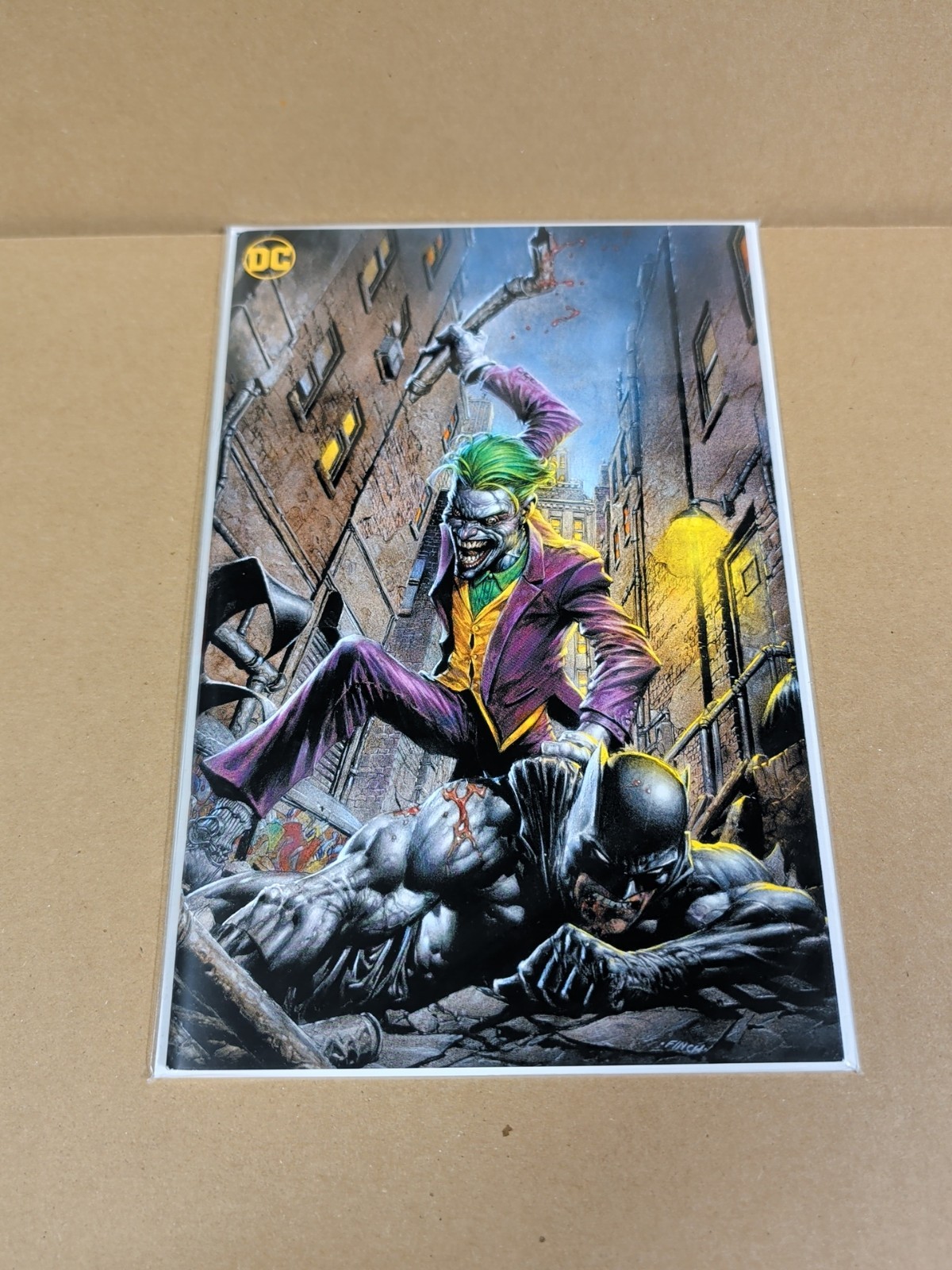 Batman 141 Finch Variant Nm Condition 2024 GERMAN EDITION LTD 555 Batman 141 Finch Variant Nm Condition 2024 GERMAN EDITION LTD 555
