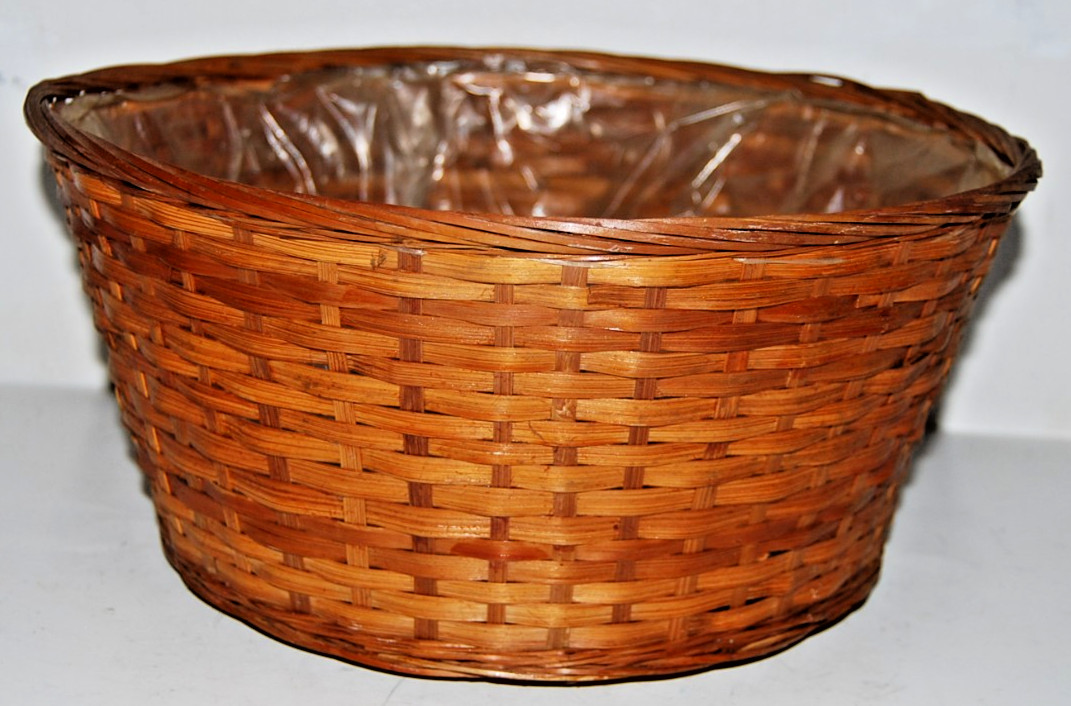 Vintage MCM Petite Wicker Pedestal Basket Rattan Boho Planter 5.5\