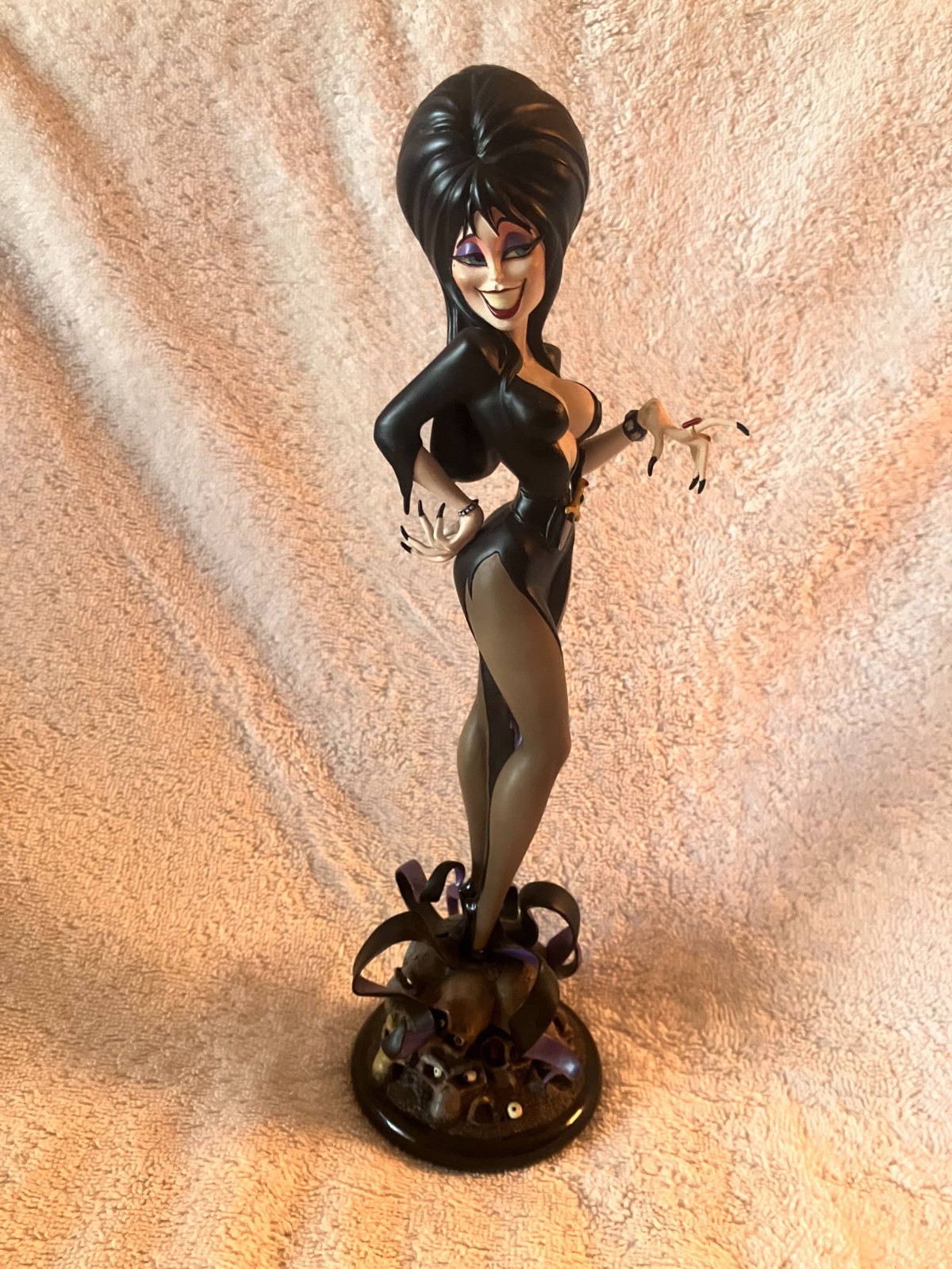 Electric Tiki Elvira Tooned-Up Television Maquette Signed Artist's Proof #28/50 Electric Tiki Elvira Tooned-Up Television Maquette Signed Artist's Proof #28/50