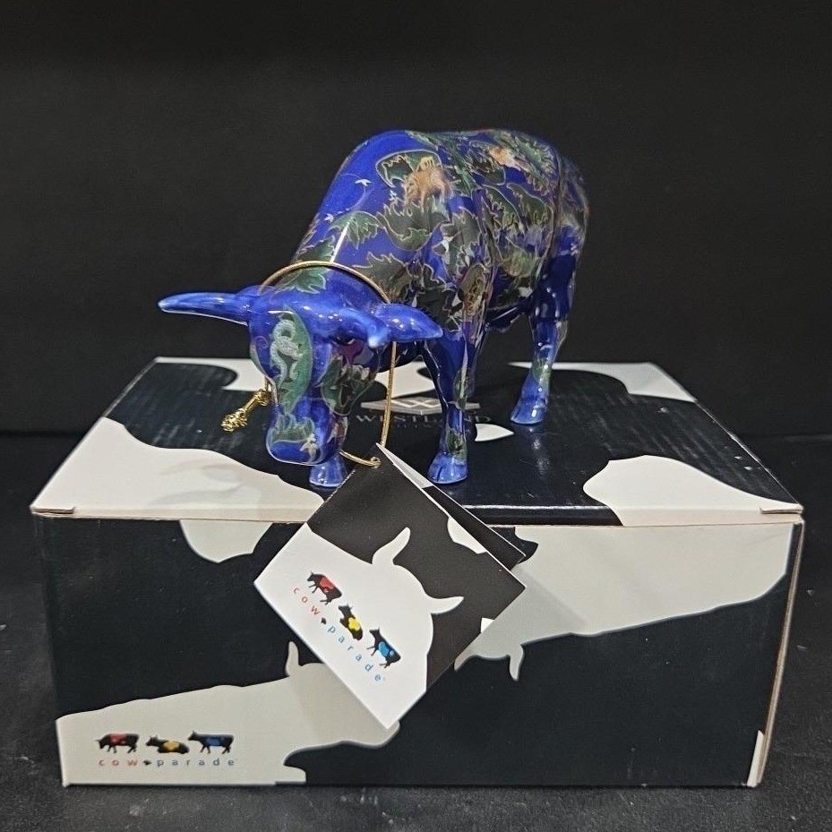 Cow Parade For Every New Year Figurine, Westland Giftware, #9184, Box/Tag