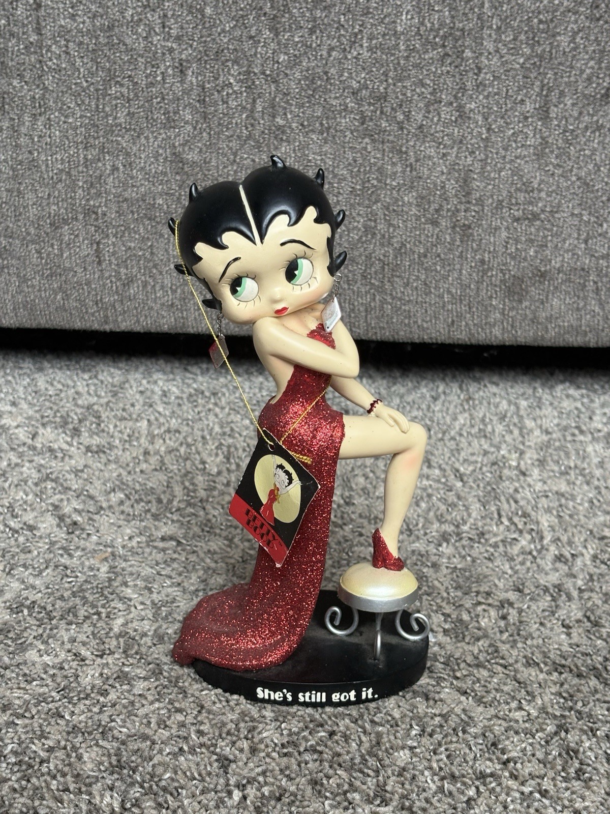 Betty Boop She’s Still Got It Red Glitter Dress Westland Figurine 20029 2006 Betty Boop She’s Still Got It Red Glitter Dress Westland Figurine 20029 2006