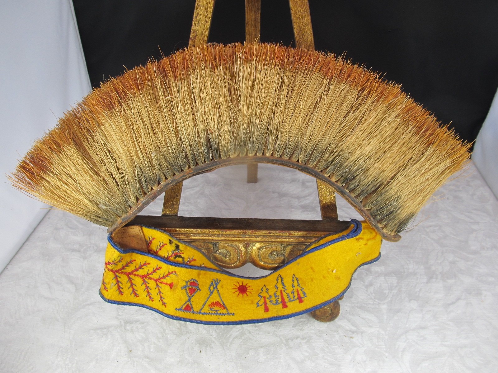 Native American Roach Headdress Replica 1960\'s Native American Roach Headdress Replica 1960\'s