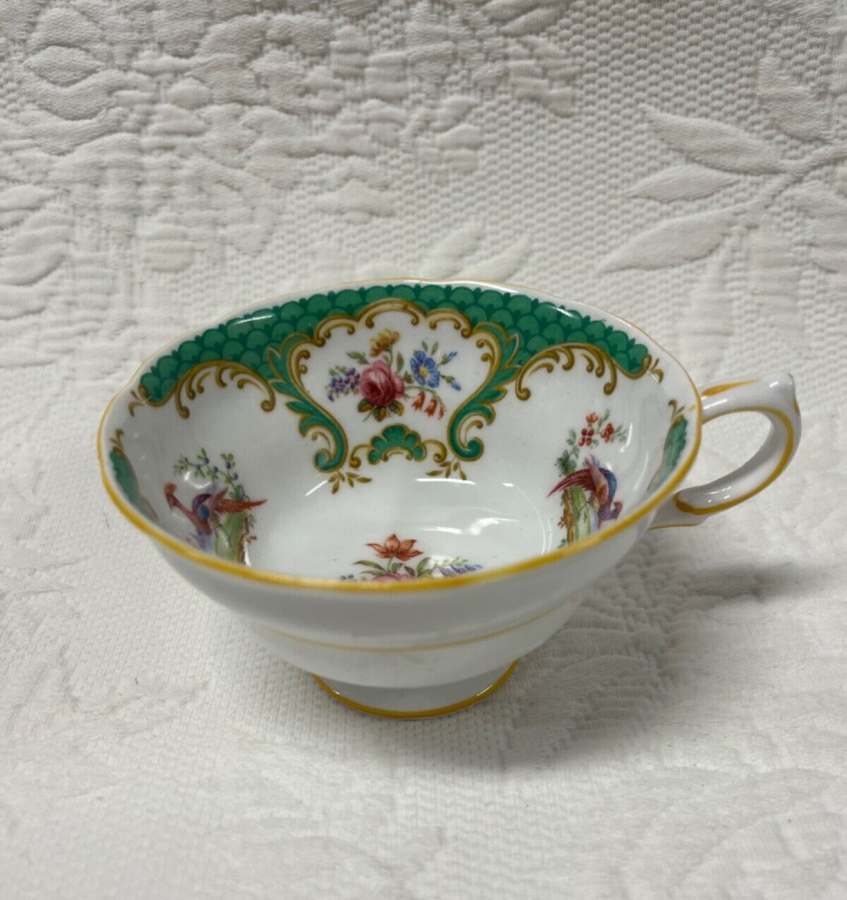 Vintage 1930's Grosvenor China Rutland Green Teacup w/birds & flowers BEAUTIFUL