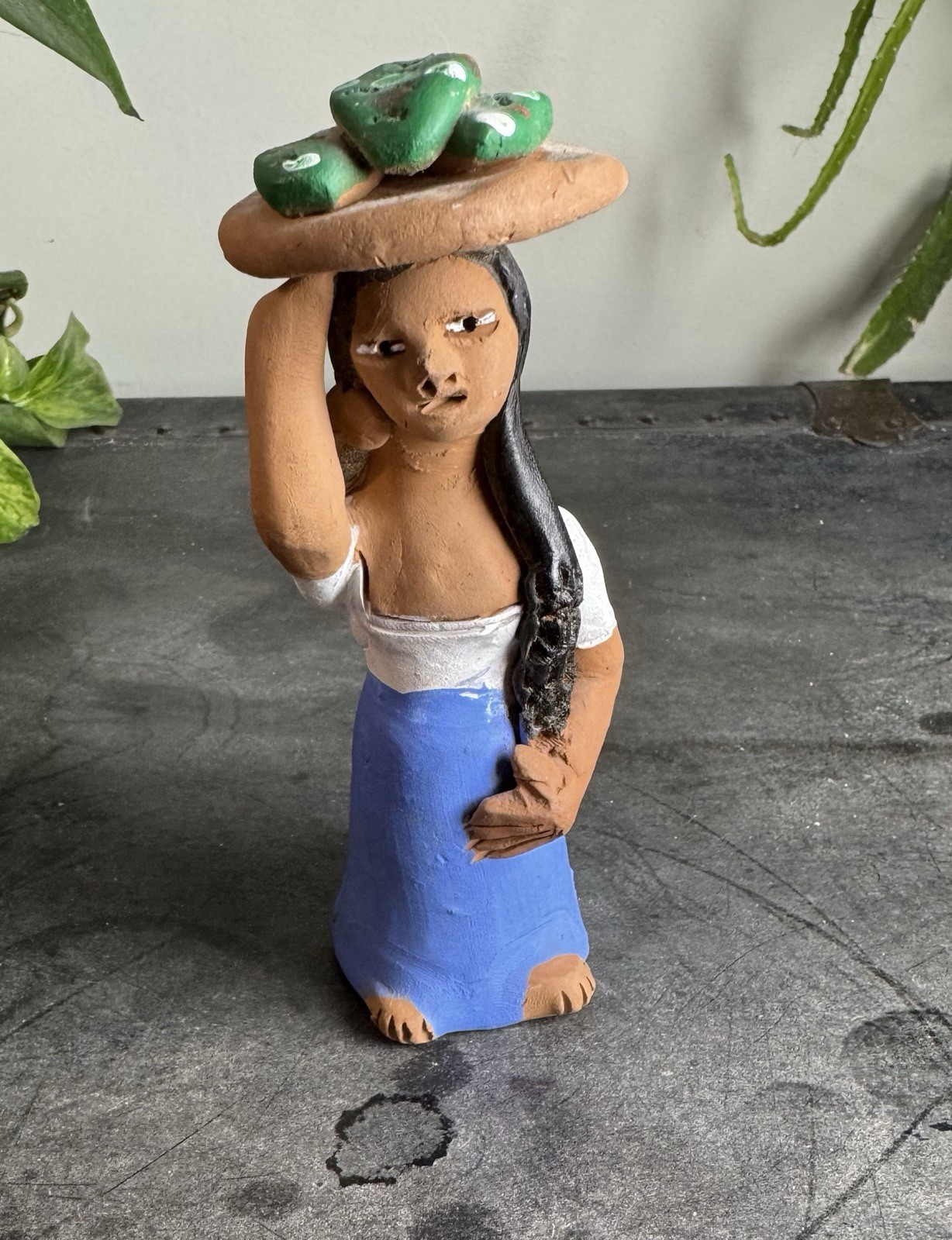 VTG 80s Oaxaca Clay Market Woman Guillermina Aguilar Alcantara Signed GAA 4.75 VTG 80s Oaxaca Clay Market Woman Guillermina Aguilar Alcantara Signed GAA 4.75