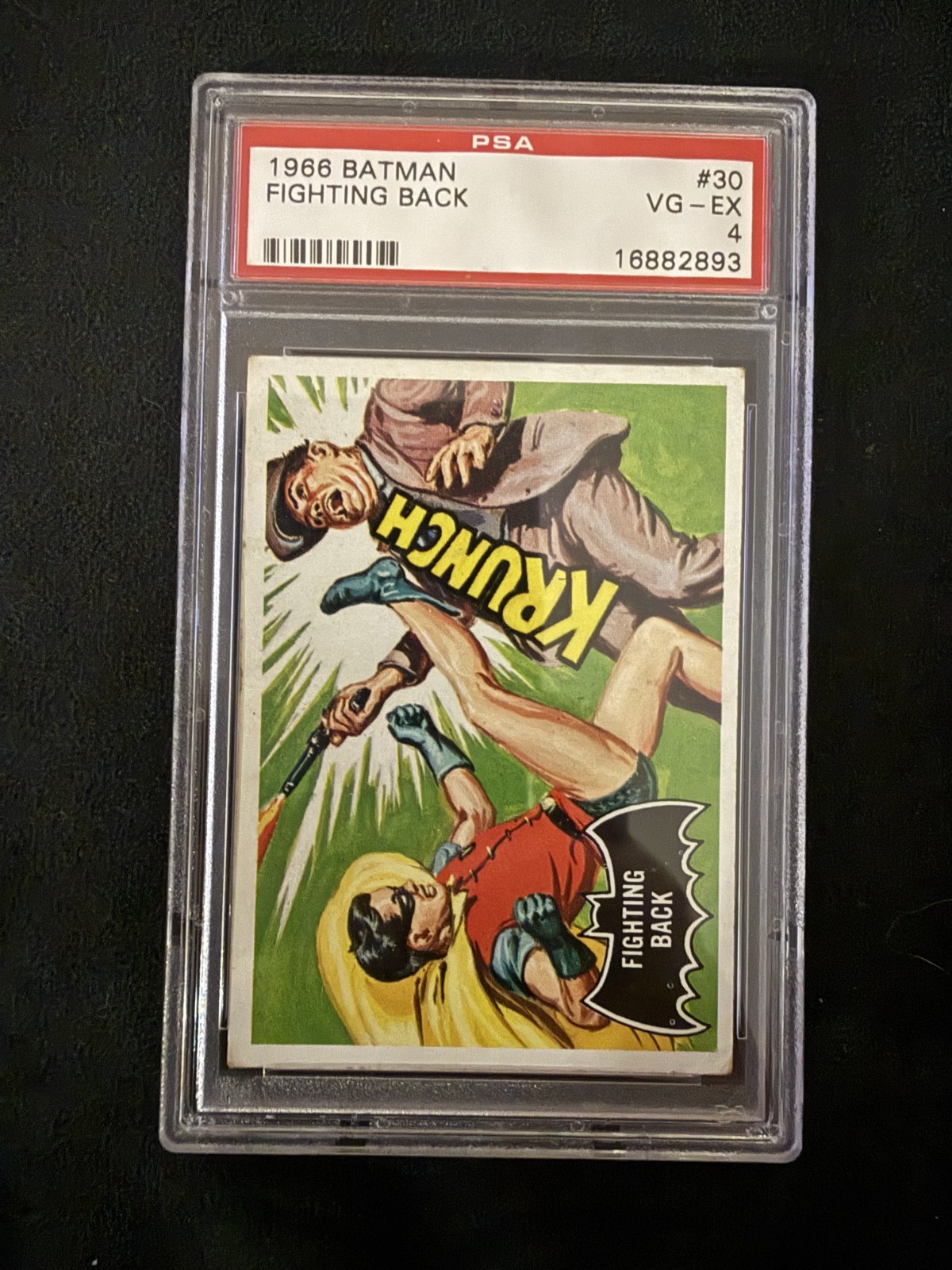 1966 Topps Batman Black Bat Logo Fighting Back #30 Vintage Graded PSA 4 1966 Topps Batman Black Bat Logo Fighting Back #30 Vintage Graded PSA 4