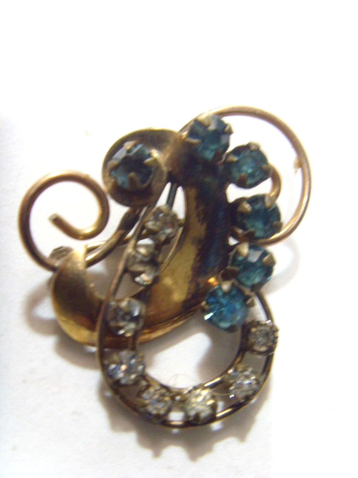 1940s antique 12k gold filled Tru Kay prong set Diamante gems brooch 53651 1940s antique 12k gold filled Tru Kay prong set Diamante gems brooch 53651