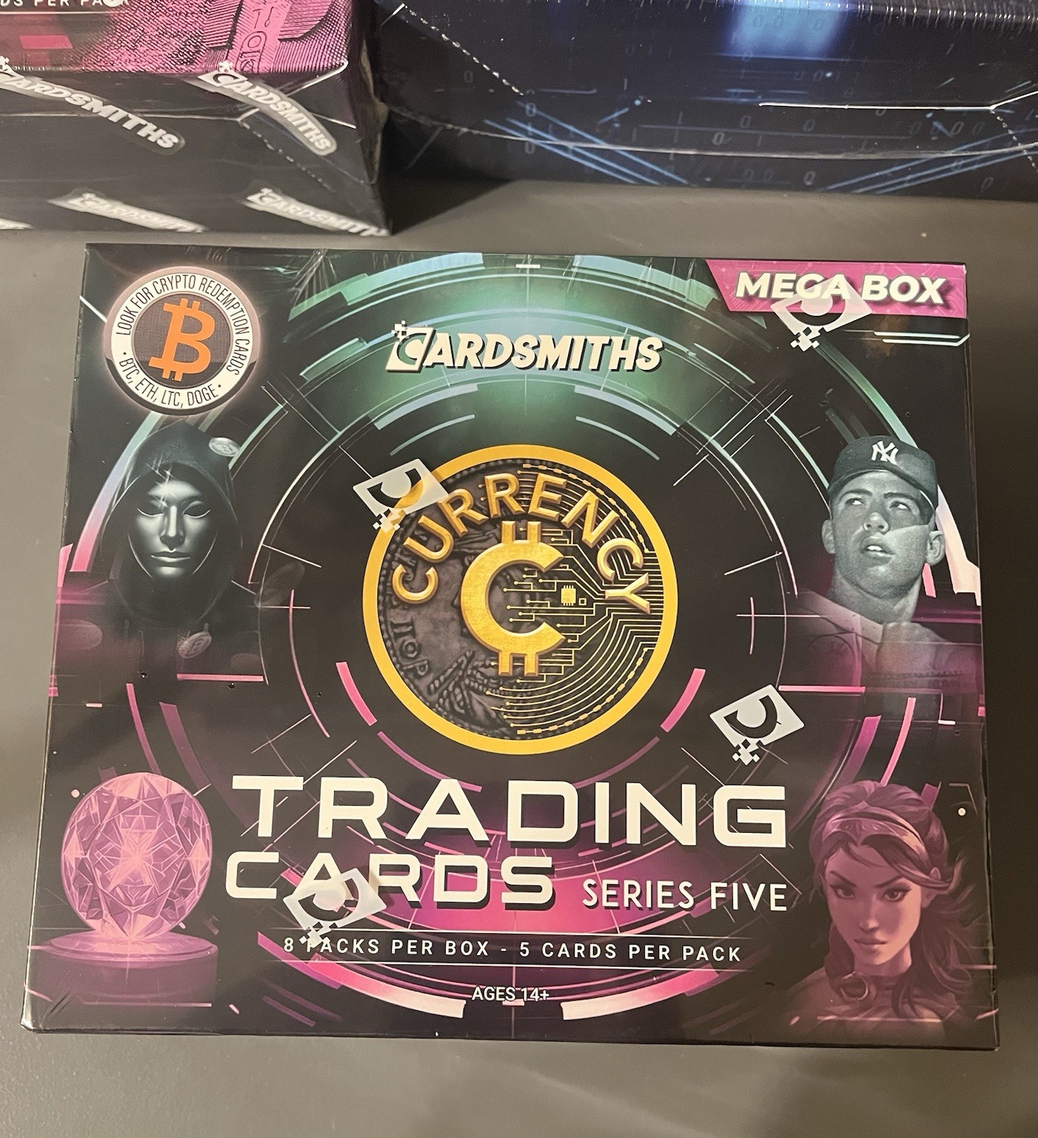 Cardsmiths Currency Series 5 Mega Box - New factory sealed - (8 packs 40 cards) Cardsmiths Currency Series 5 Mega Box - New factory sealed - (8 packs 40 cards)