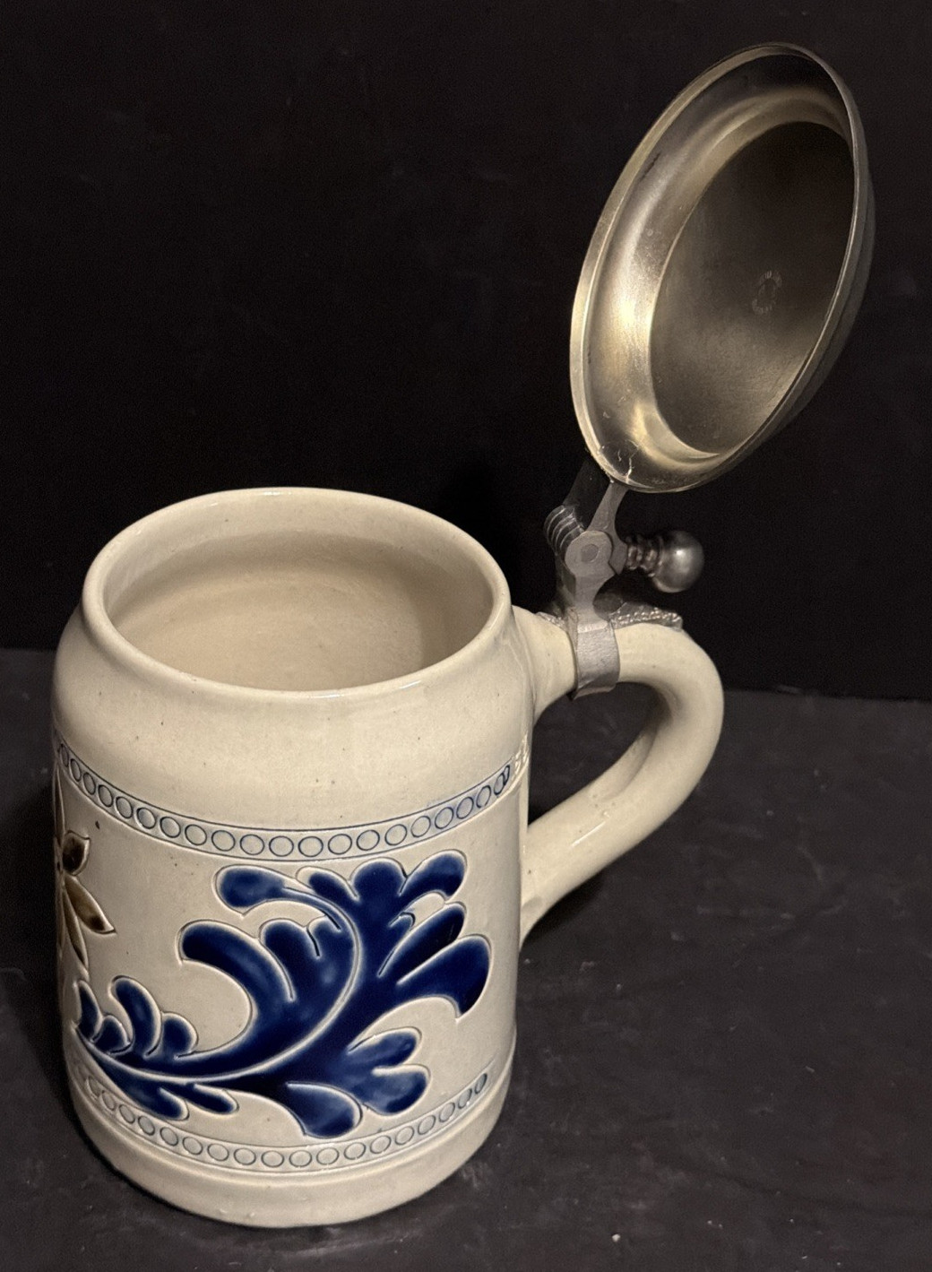 Vintage Rein Zinn German SaltGlazed Stoneware Handanbeit Beer Stein w/Pewter Lid Vintage Rein Zinn German SaltGlazed Stoneware Handanbeit Beer Stein w/Pewter Lid
