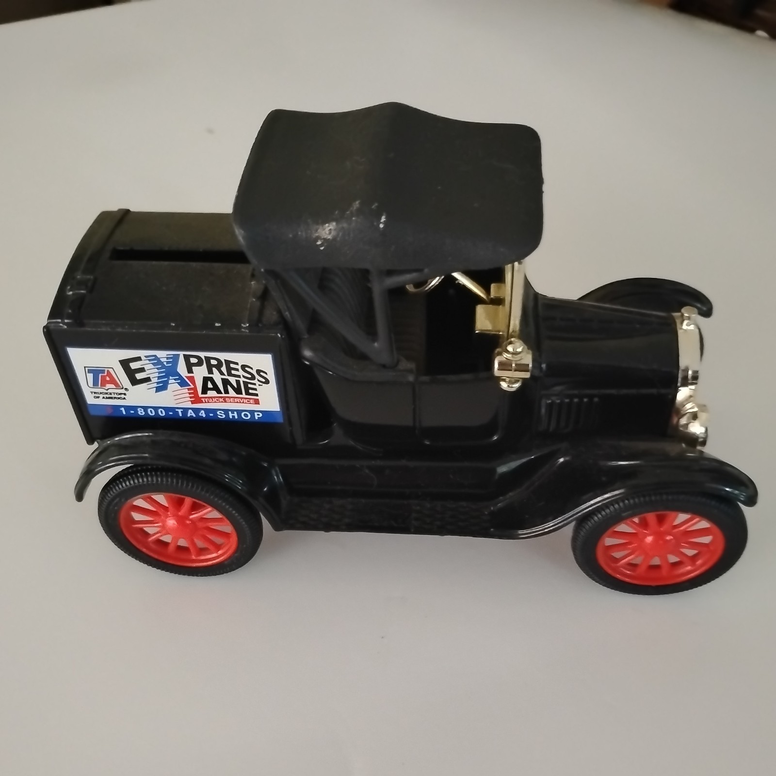 Ertl Collectibles 