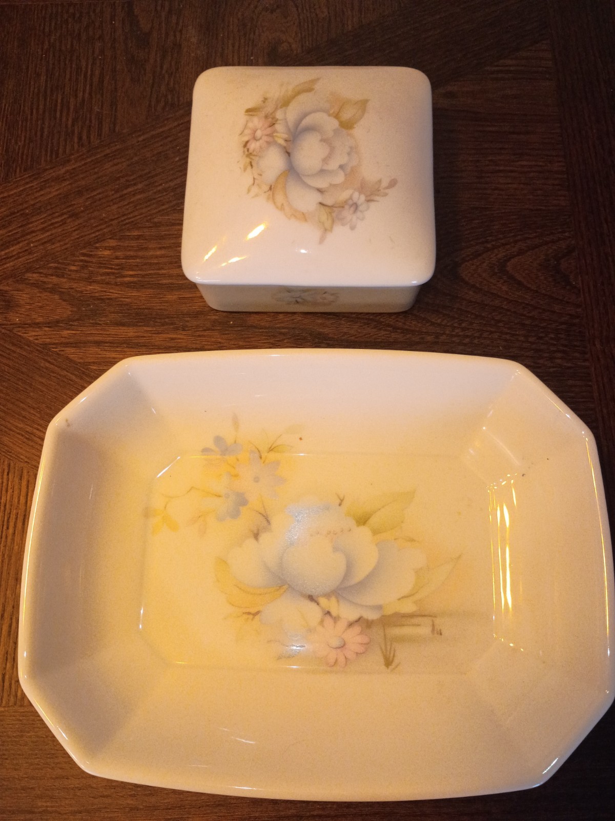 Vintage Heinrich Germany Porcelain trinket dishes Hand painte Pears Gold Accents