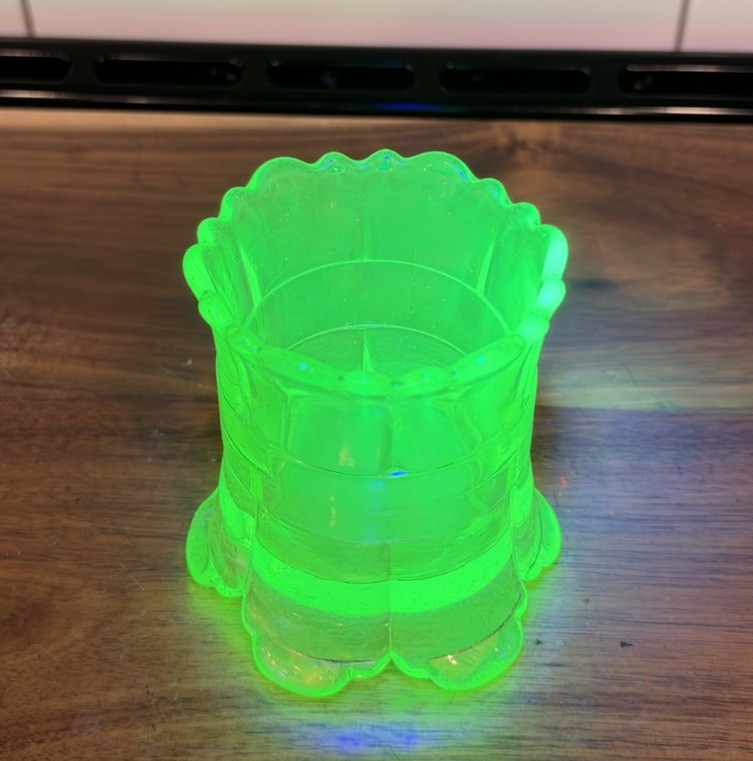 EAPG Riverside Glass No. 500 Ranson Uranium Vaseline Toothpick Holder