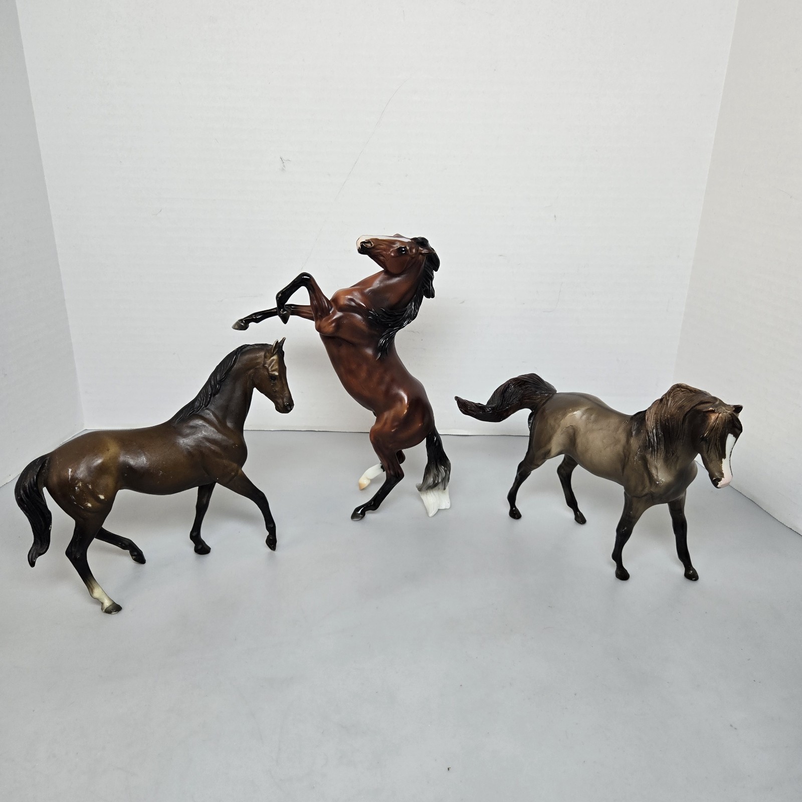 Breyer Lot of 3 Horses - Kelso #6124 Wild and Free Stallion & Quarter Horse Breyer Lot of 3 Horses - Kelso #6124 Wild and Free Stallion & Quarter Horse