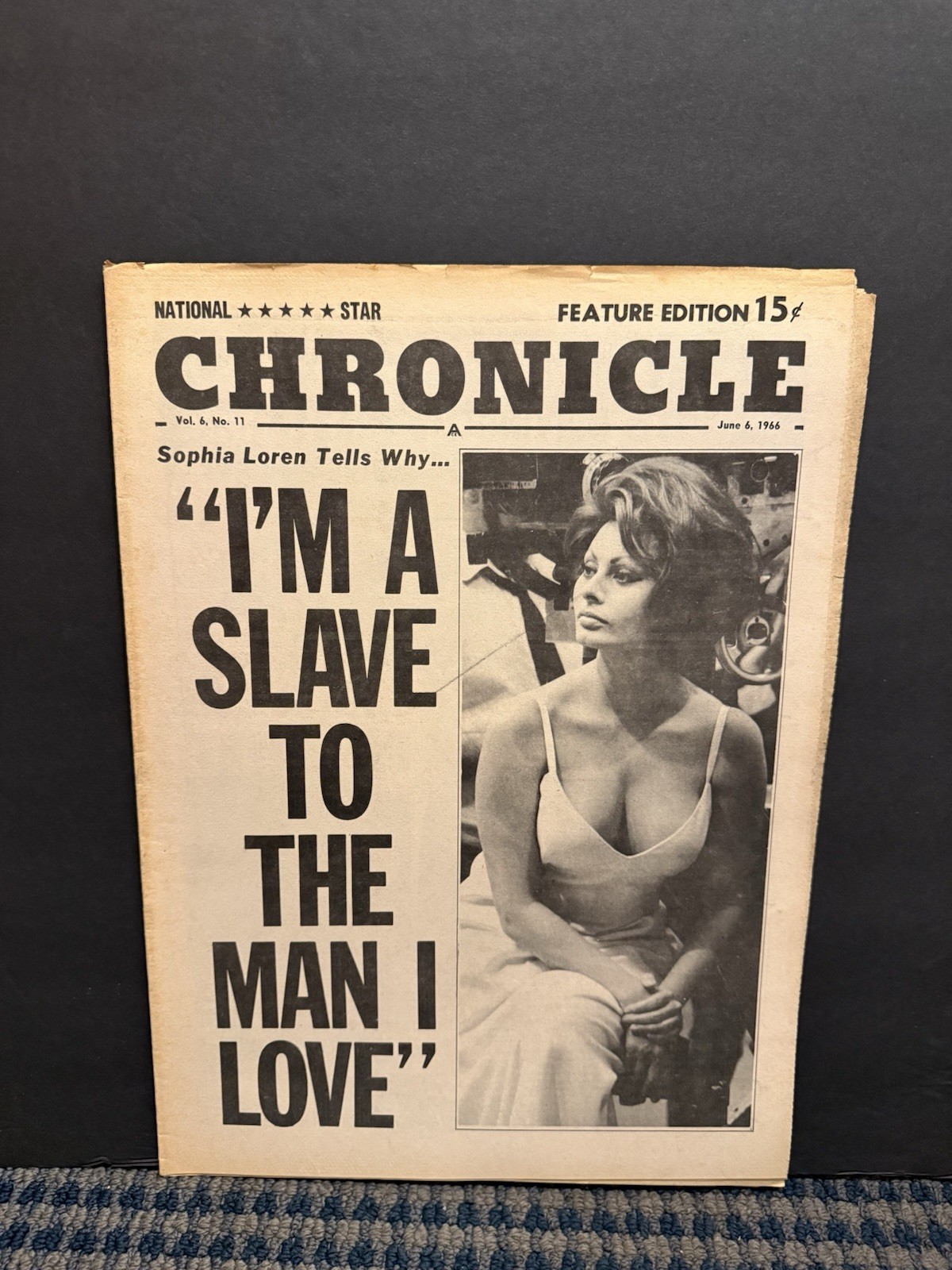 1966 June 6th National Star Chronicle Newspaper, Sophia Loren (VRN10G)