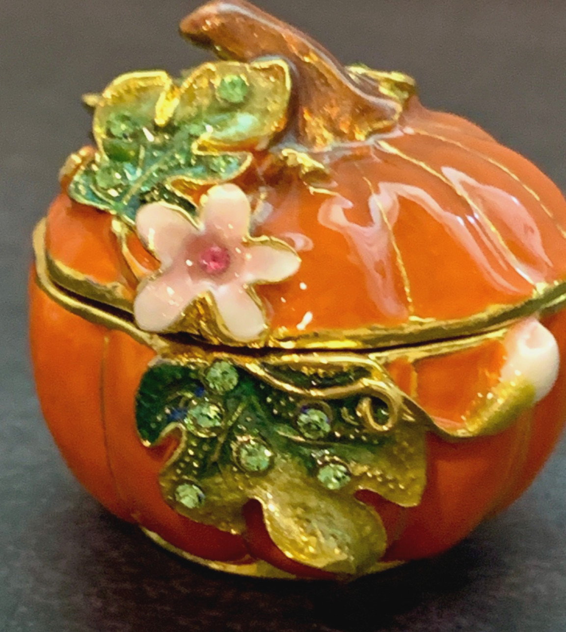 RUCINNI Pumpkin with Swarovski Crystals Trinket Box