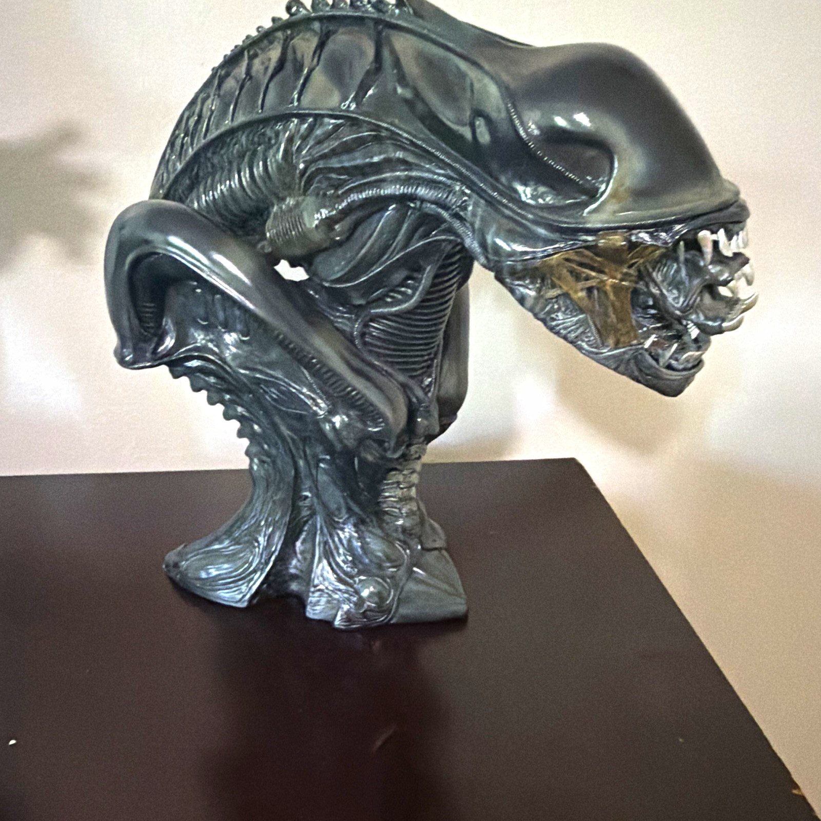 Sideshow Collectibles Aliens Alien Warrior Legendary Scale Bust 2014 Sideshow Collectibles Aliens Alien Warrior Legendary Scale Bust 2014