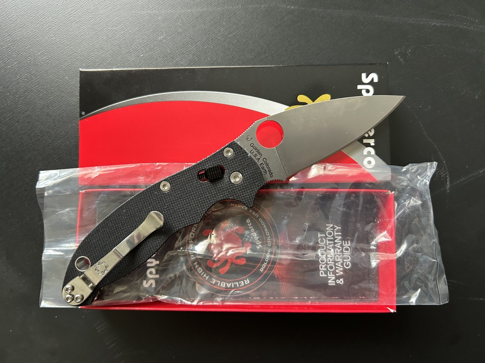 Spyderco Manix 2 Folding Knife with CPM-S30V Steel, Black G10 Handle Spyderco Manix 2 Folding Knife with CPM-S30V Steel, Black G10 Handle