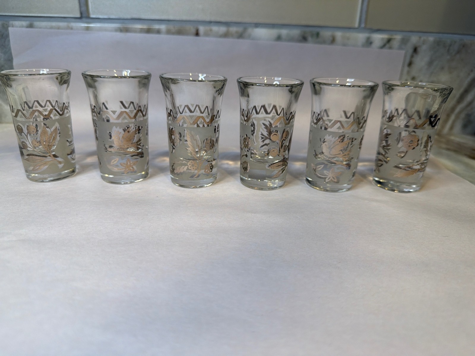 VTG Glenshaw Glassworks Shot Glasses Silver White Bird Leaf Design Set of 6 VTG Glenshaw Glassworks Shot Glasses Silver White Bird Leaf Design Set of 6