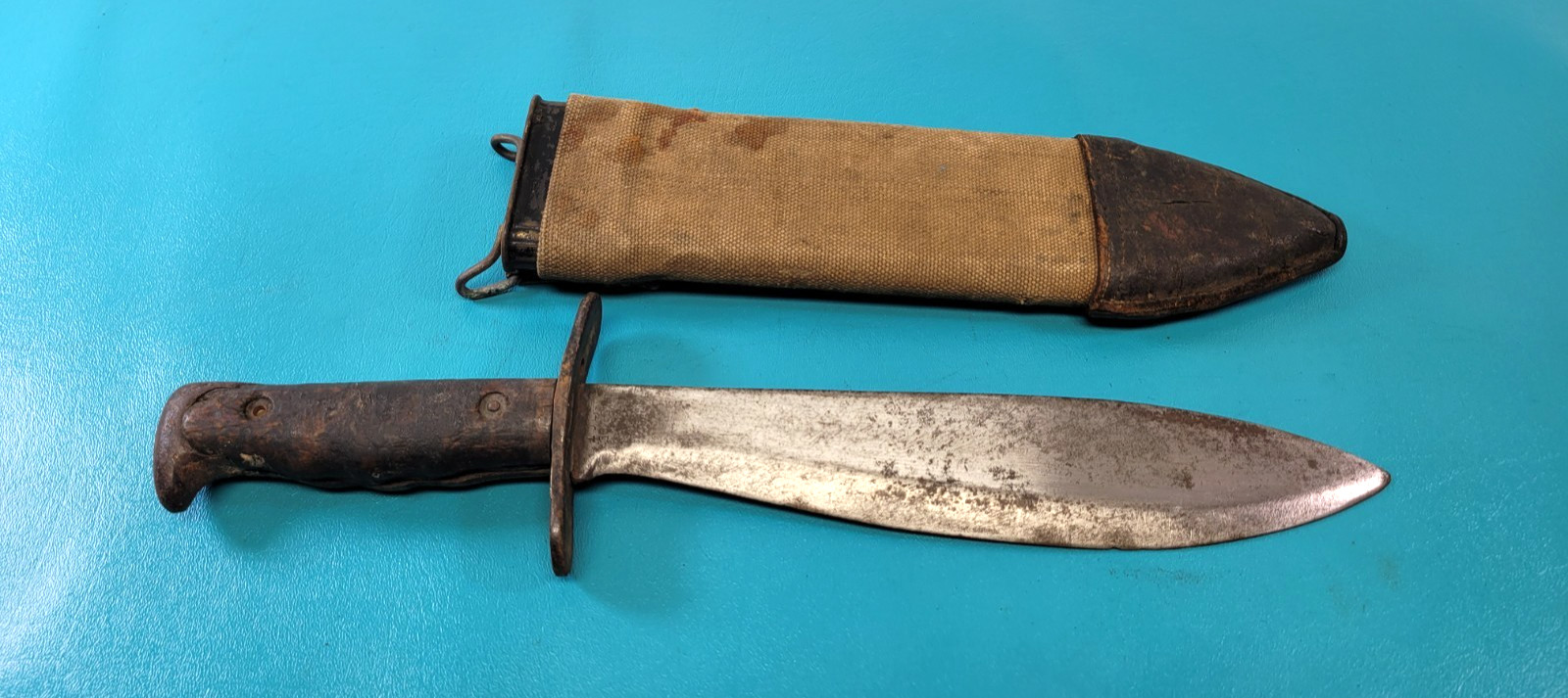 WWI U.S. Army Model 1917 C.T. Bolo Knife PLUMB St. Louis + Scabbard TR1772 WWI U.S. Army Model 1917 C.T. Bolo Knife PLUMB St. Louis + Scabbard TR1772