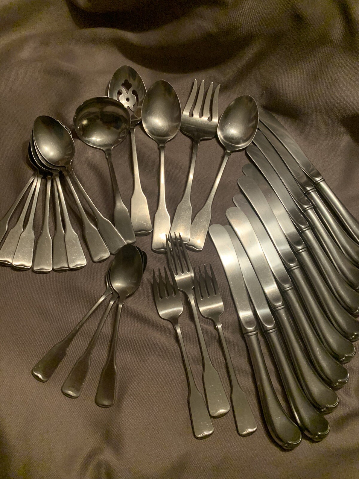 29 Piece Vintage Oneida American Colonial Stainless~Cube Stamped~Please Read