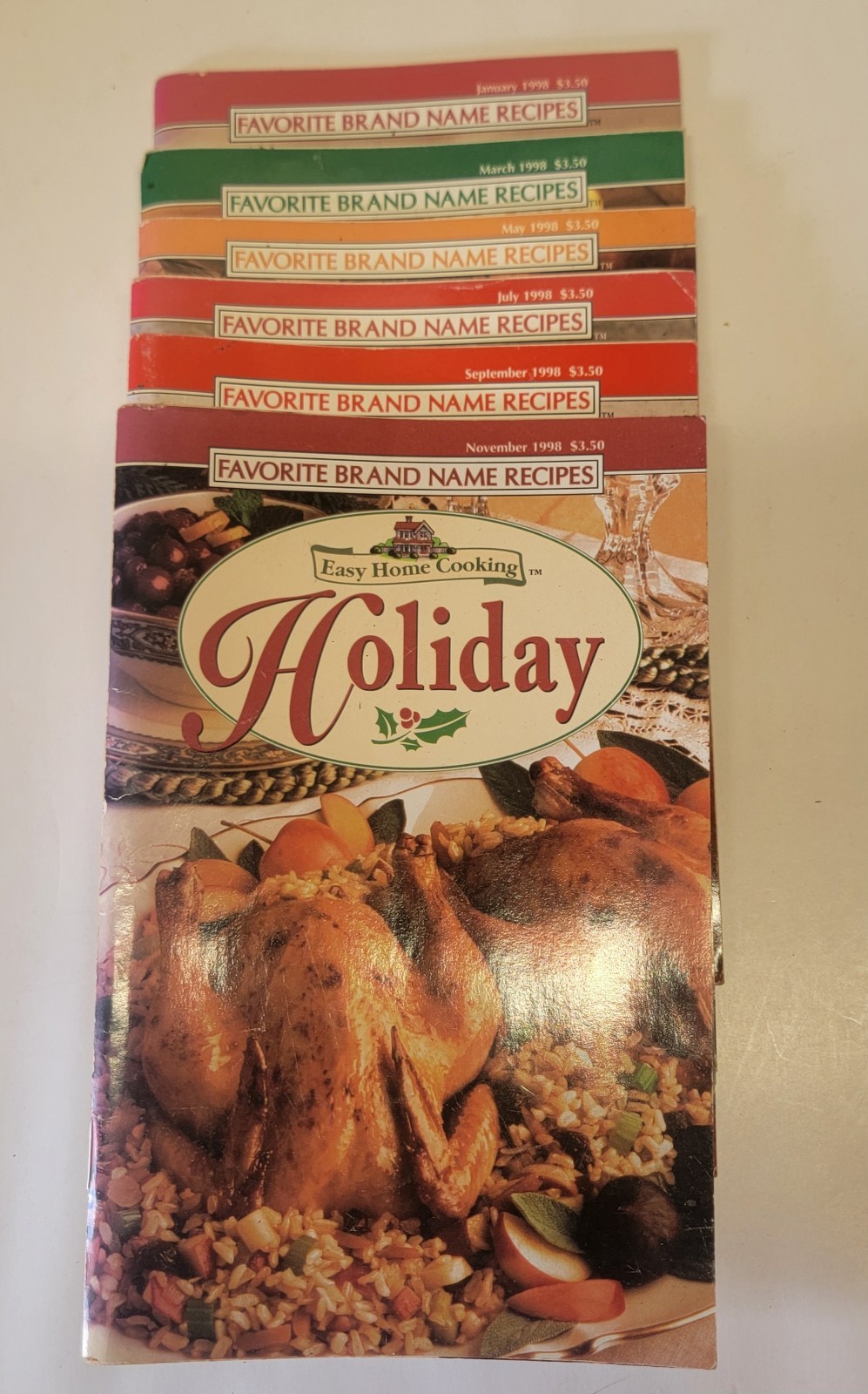 Favorite Brand Name Recipes Easy Home Cooking Booklets Set of 6 (1998) Favorite Brand Name Recipes Easy Home Cooking Booklets Set of 6 (1998)