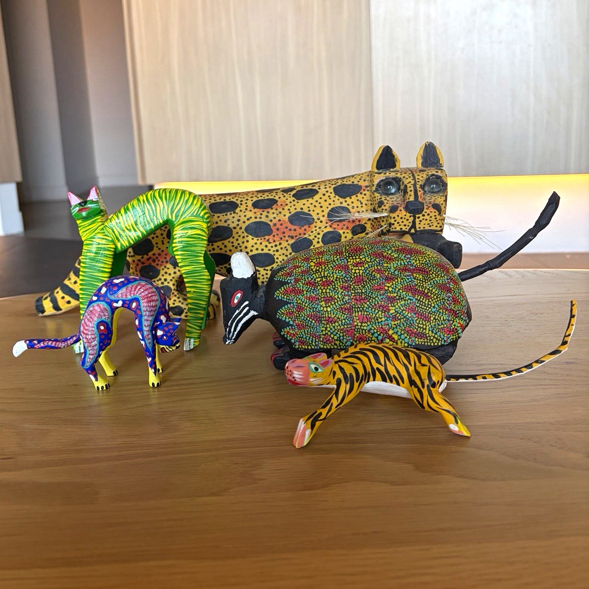 Vintage Oaxacan Alebrijes Wood Carving Lot of 5 - Signed F Ojeda Mendoza Fabian Vintage Oaxacan Alebrijes Wood Carving Lot of 5 - Signed F Ojeda Mendoza Fabian