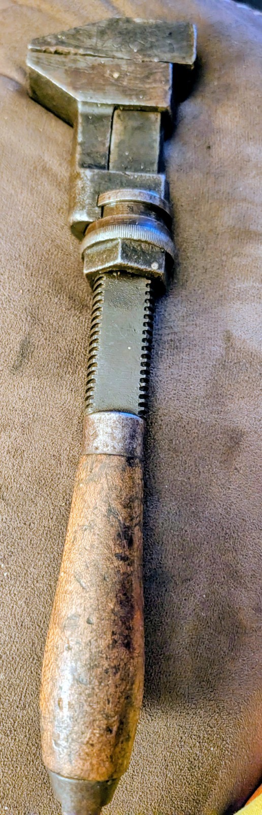 B&ORR B&O Railroad Vintage Adjustable Pipe Wrench with Wooden Handle