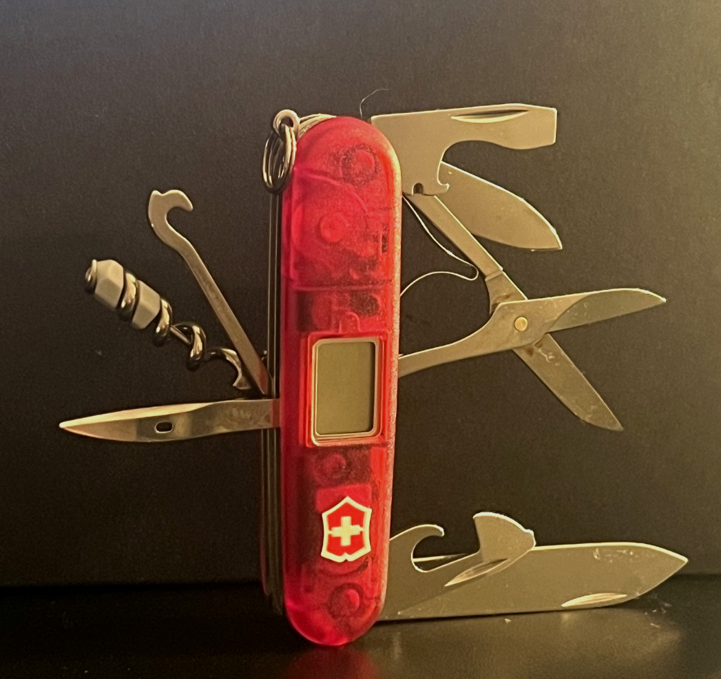 Swiss Army Knife, 25 Functions, Traveller Translucent Red, 1.3705.AVT New In Box