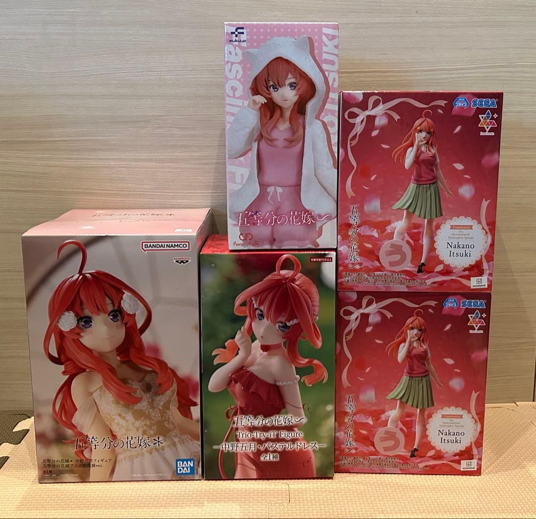 Nakano Itsuki Prize Figure Set Quintessential Quintuplets Collectible Anime