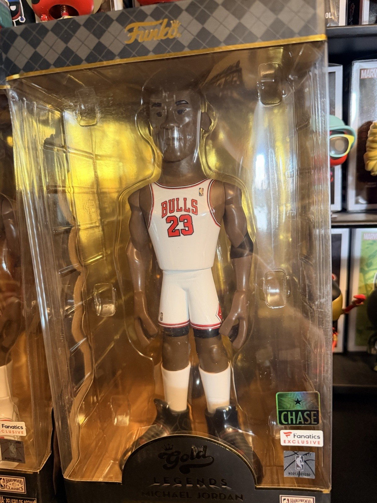 Chase and Regular Michael Jordon Gold Legends Funko Pop Fanatics Exclusive