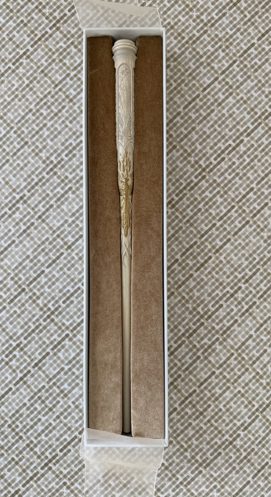 Harry Potter Phoenix Second Generation Interactive Wand Universal Studios EPIC Harry Potter Phoenix Second Generation Interactive Wand Universal Studios EPIC