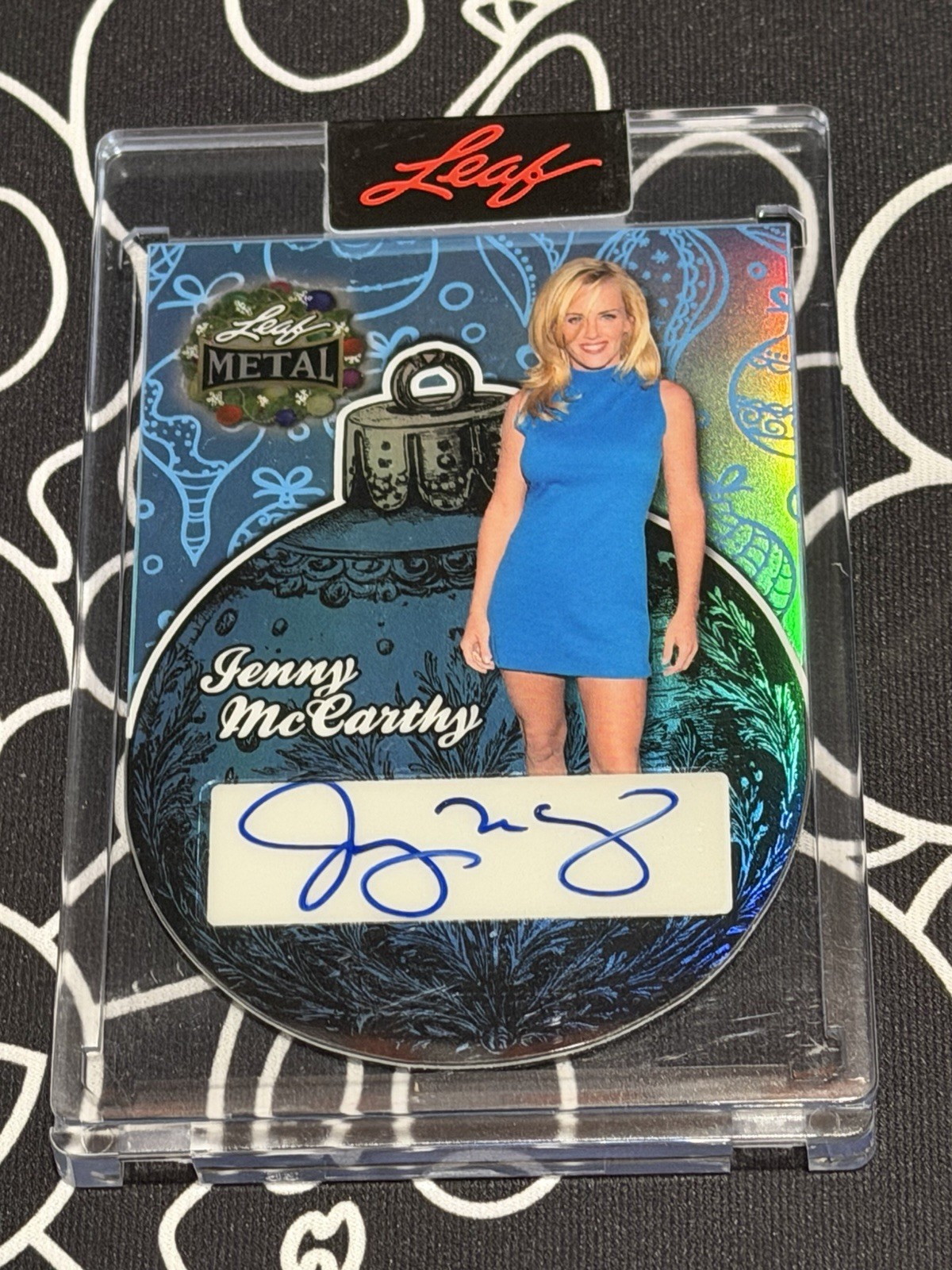 Jenny McCarthy 2025 Leaf Metal Happy Holidays Auto 3/3